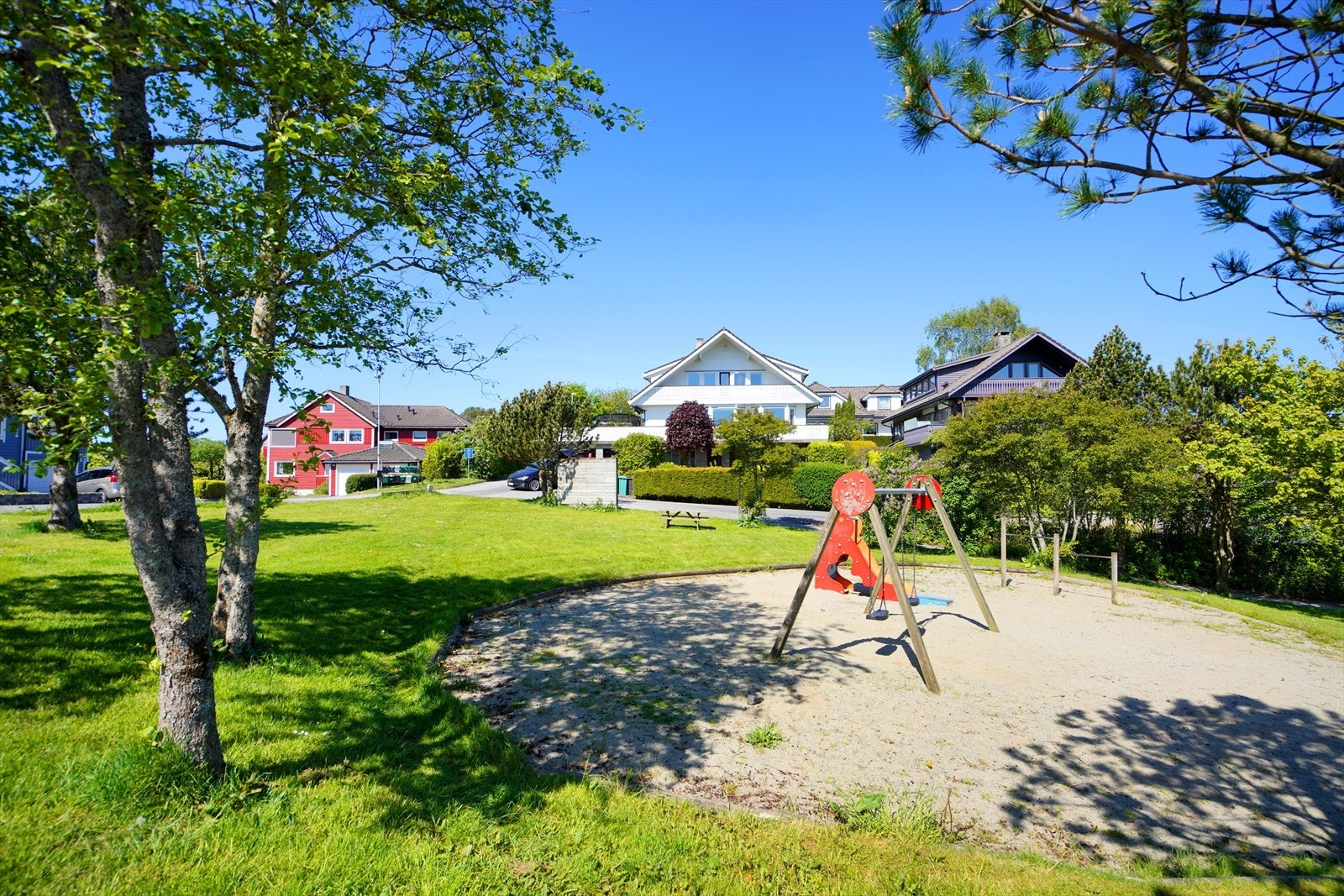 Lekeplass Øvre Knausen Galleribilde