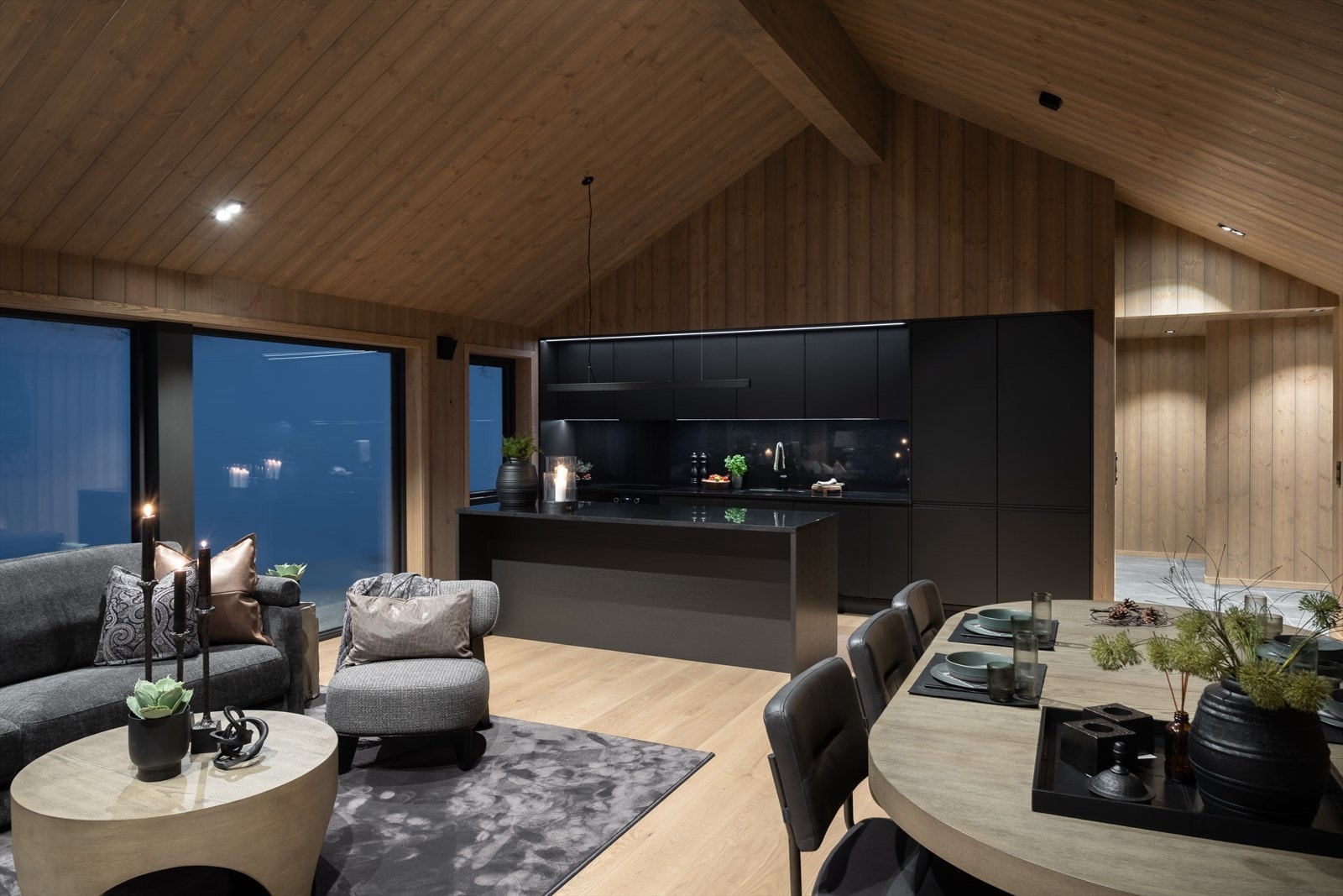 Lekkert med gode kvaliteter og praktisk planløsning Galleribilde