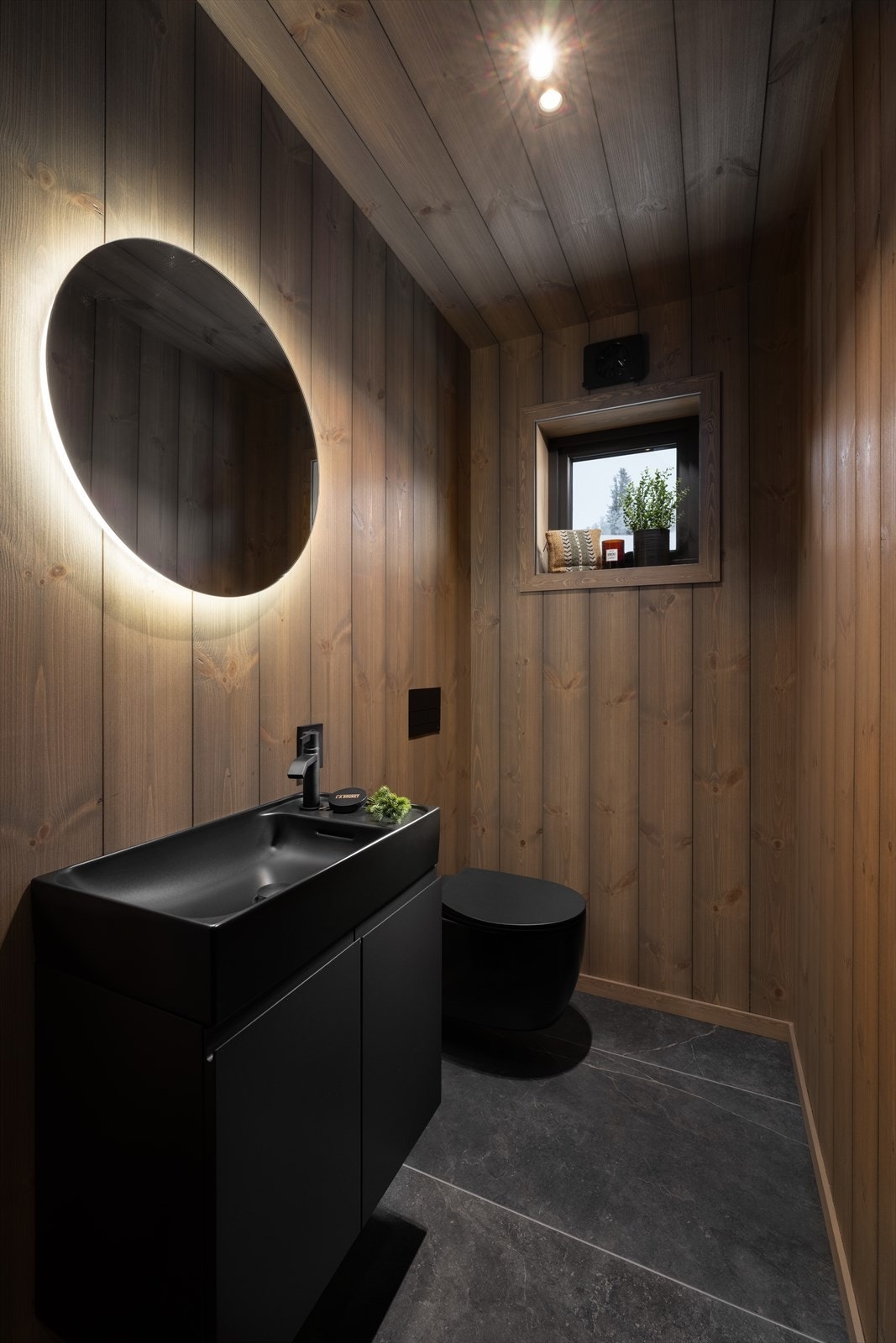 Separat toalettrom Galleribilde