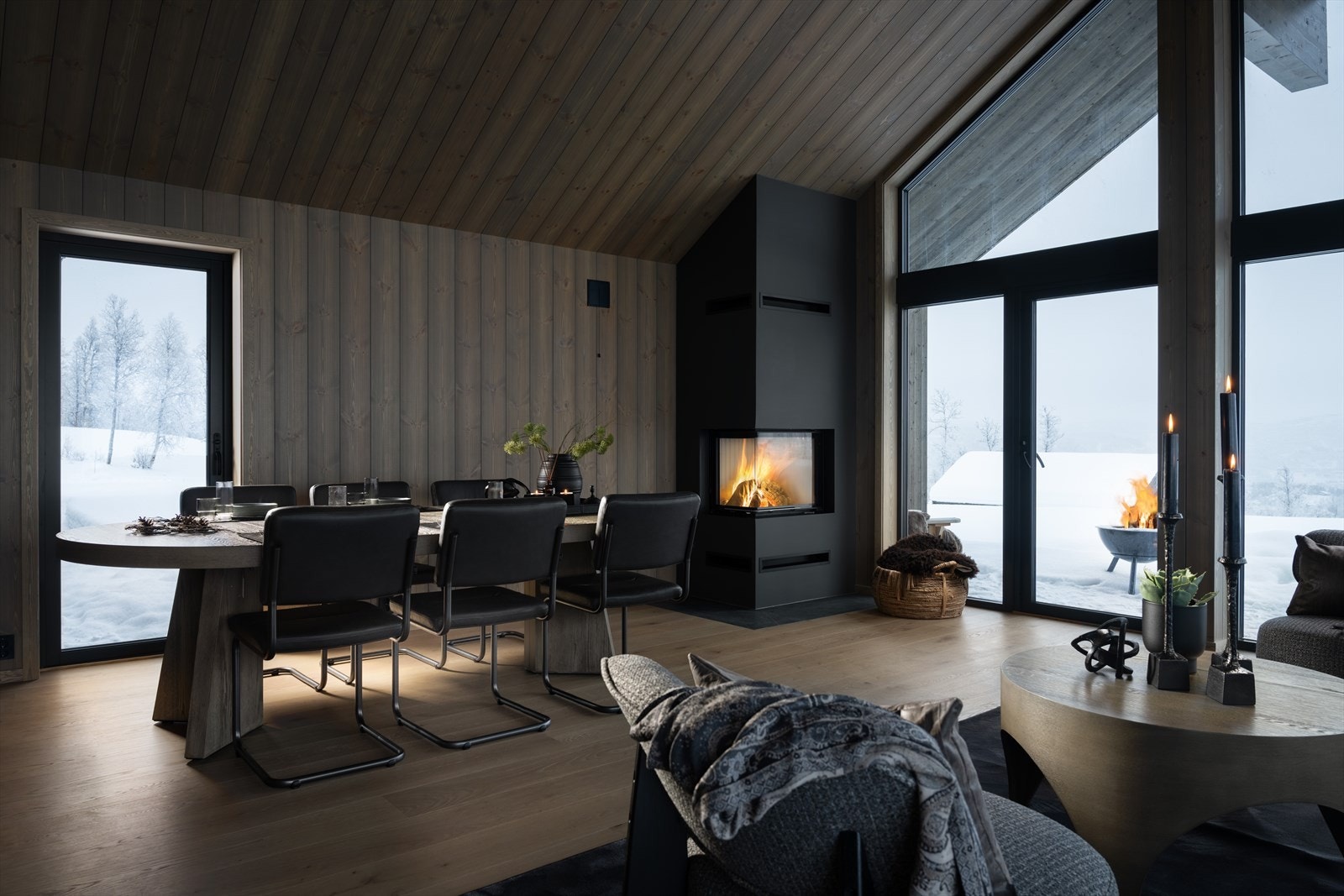 Peis med innsats som gir lun og god varme. Galleribilde