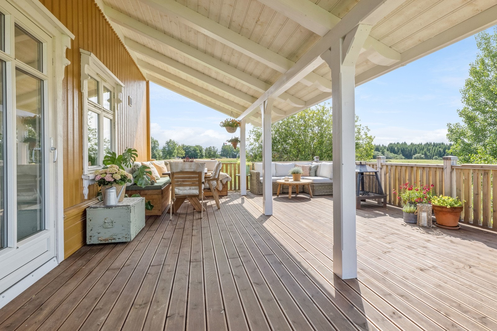 Terrasse til vest Galleribilde