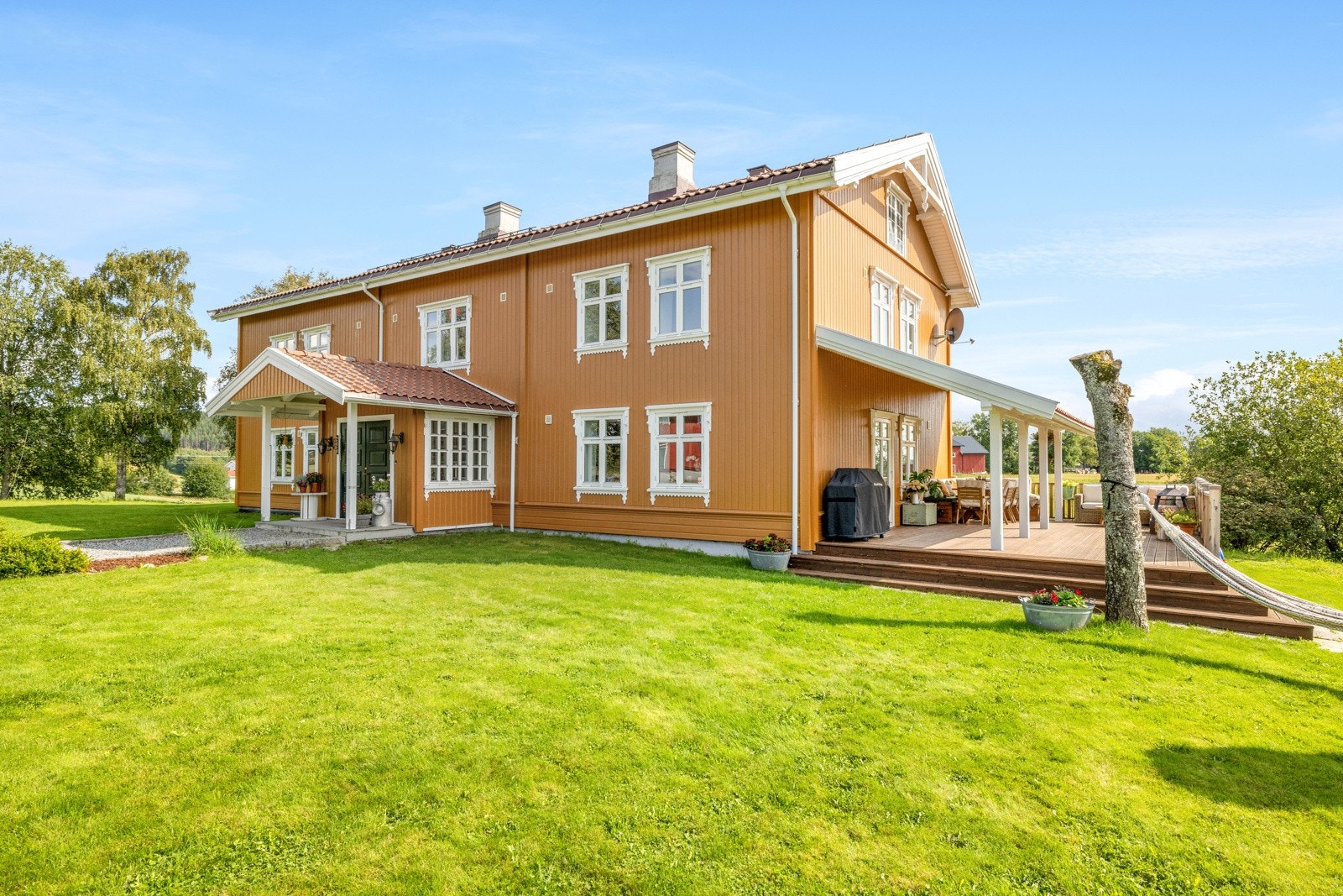 Li gård - Presentert av Tegneby & Grønnerød Landbruksmegling Galleribilde