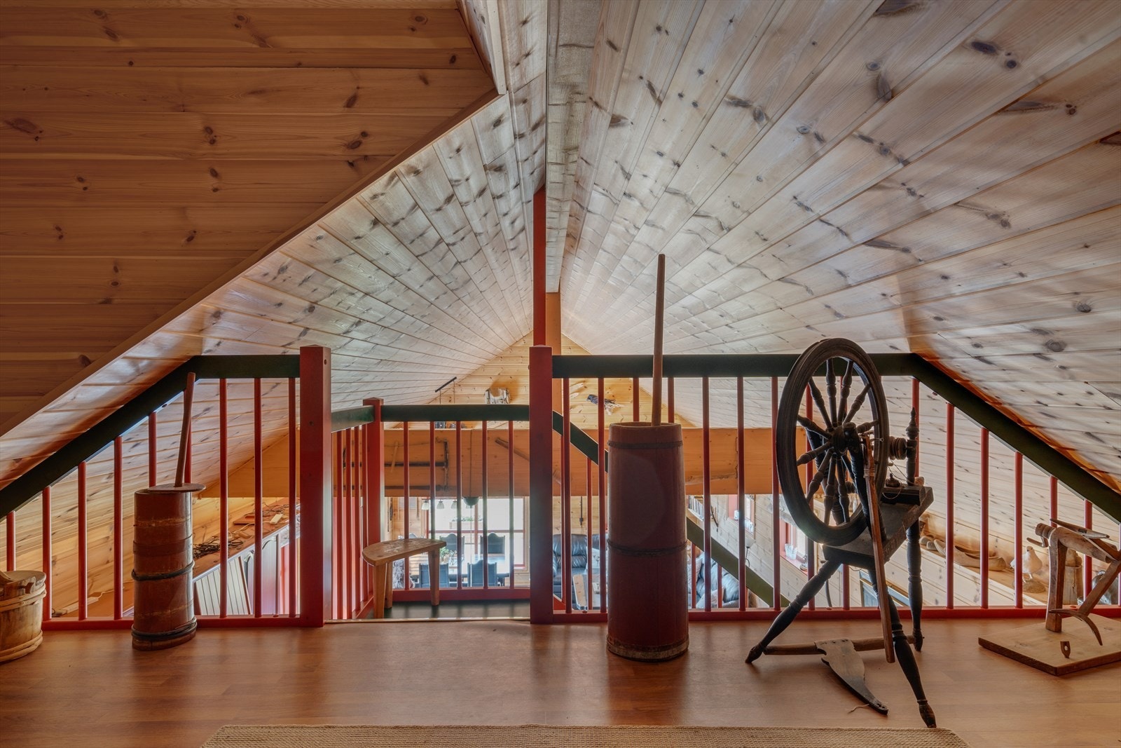 Hems med åpen løsning ned mot stue/kjøkken Galleribilde