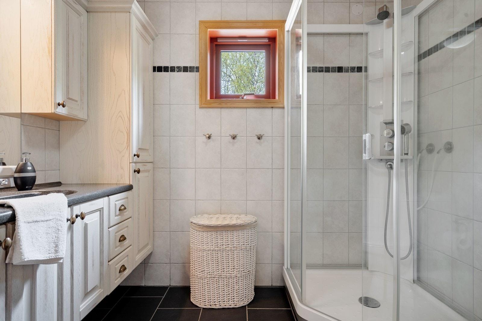 Flisbelagt baderom Galleribilde