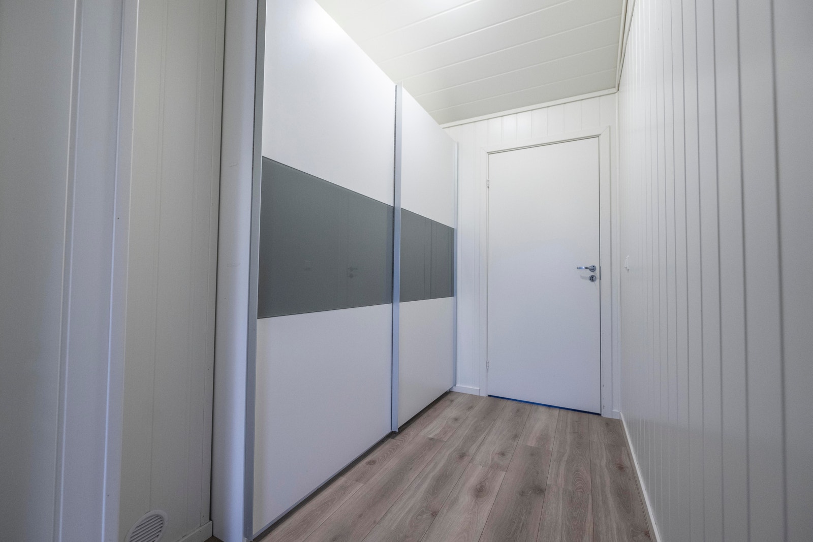 Bilder fra naboleiligheten, nr. 68A. Denne leiligheten har tilsvarende løsninger Galleribilde