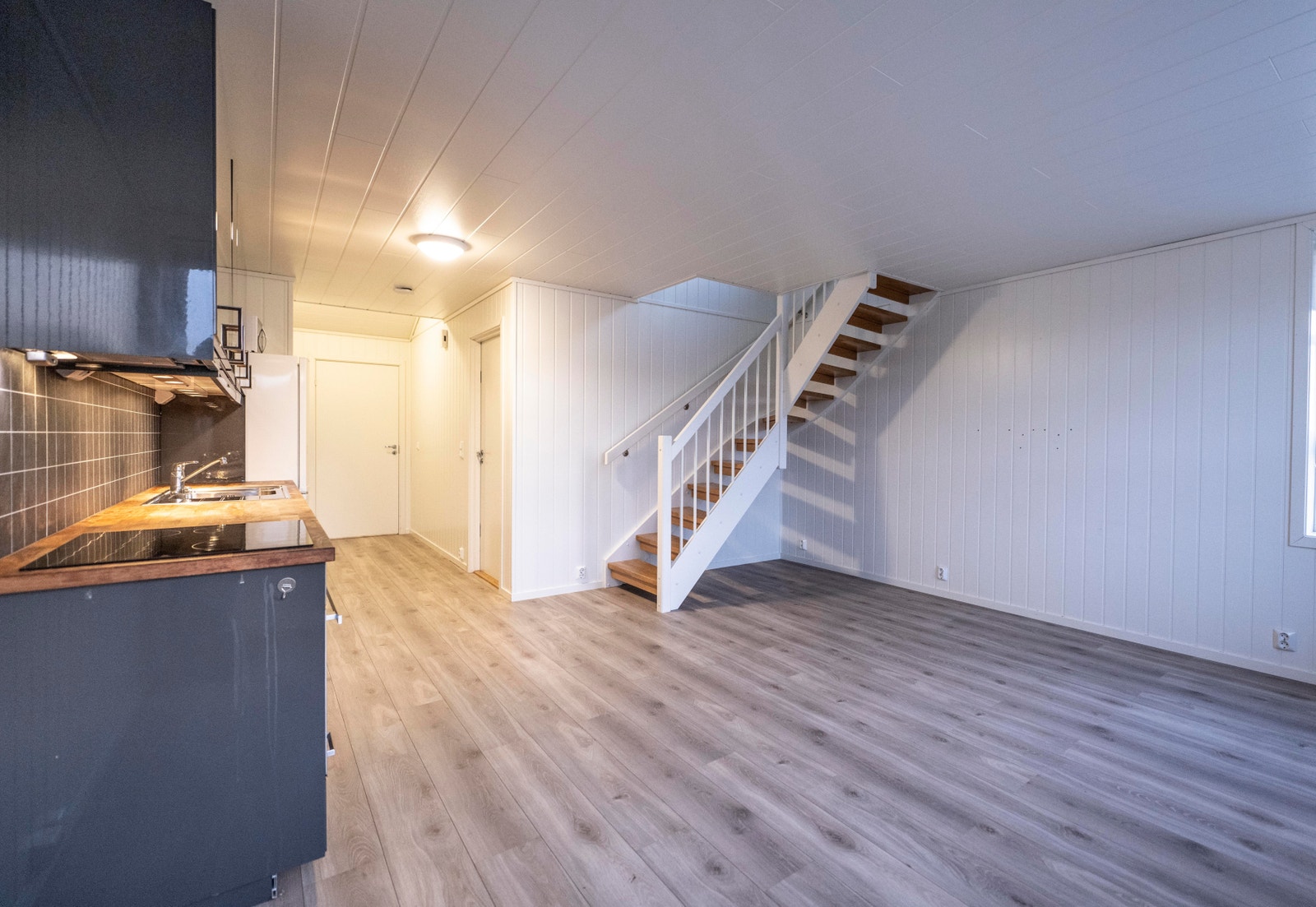 Bilder fra naboleiligheten, nr. 68A. Denne leiligheten har tilsvarende løsninger Galleribilde