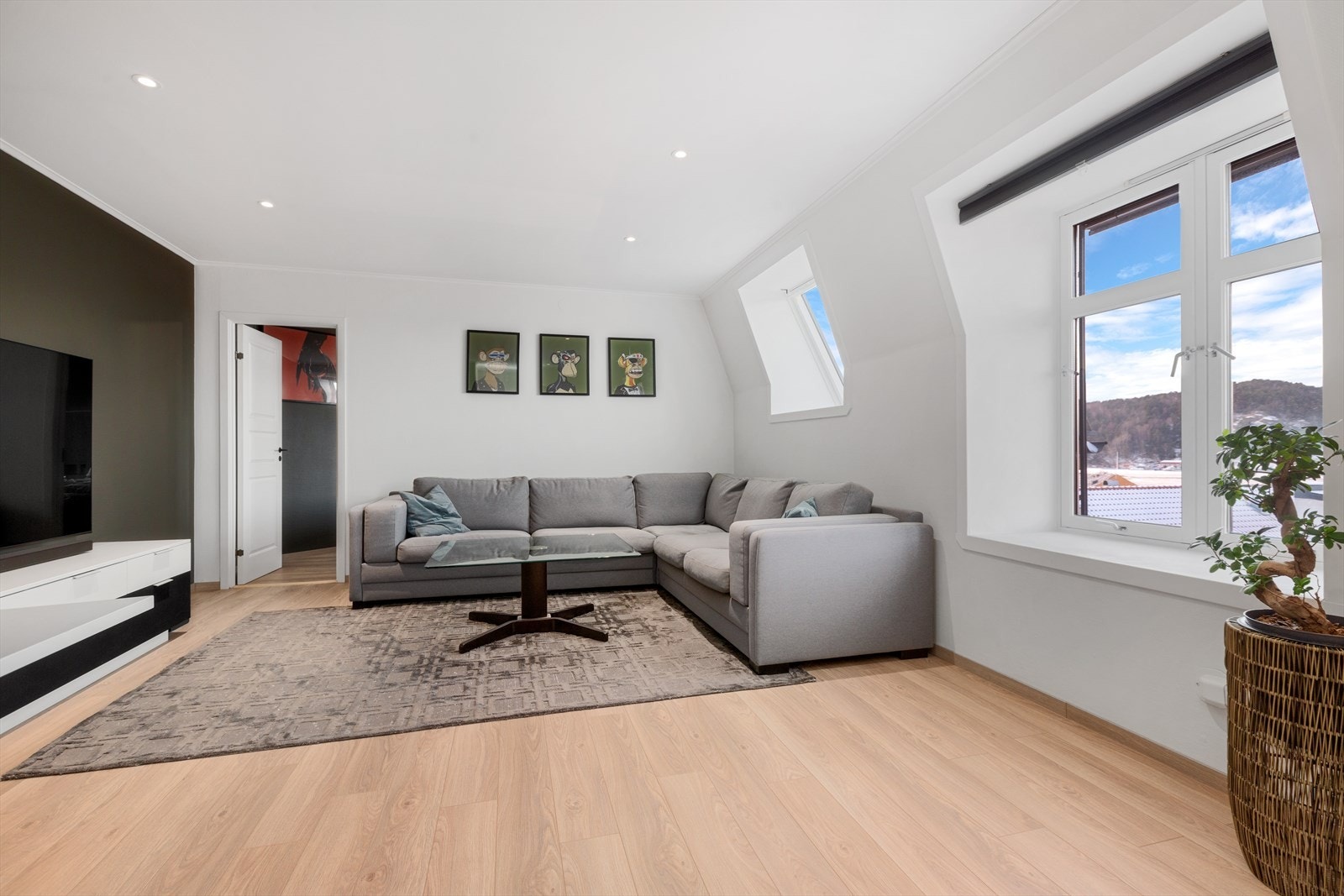 Velkommen til Olav V's gate 1 Galleribilde