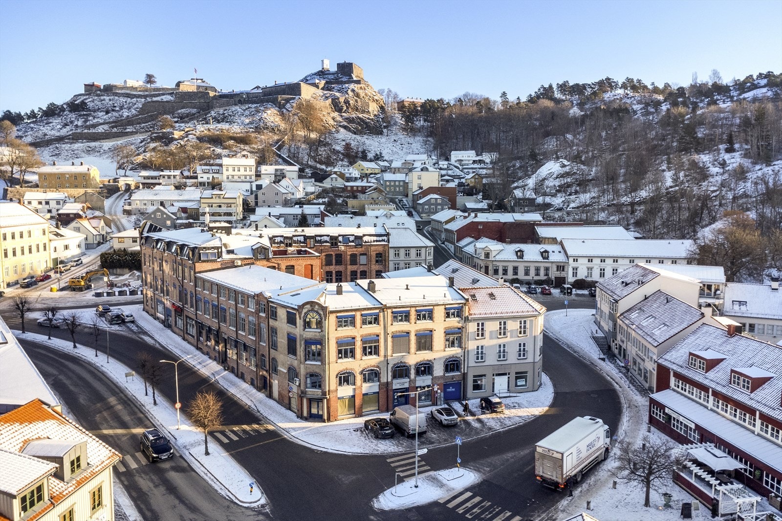 Leiligheten ligger i et av Haldens mest attraktive områder på den flotte sydsiden av Halden sentrum. Galleribilde