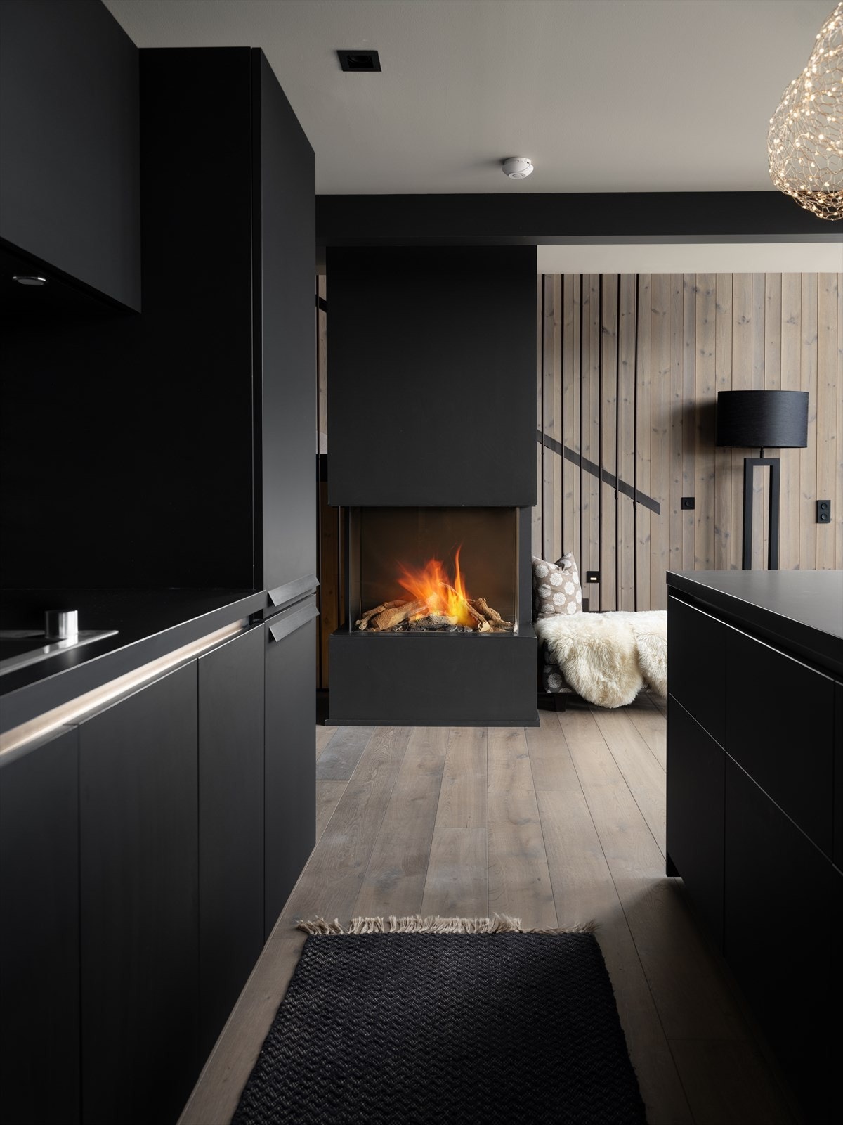 Gasspeis mellom kjøkken og stue Galleribilde