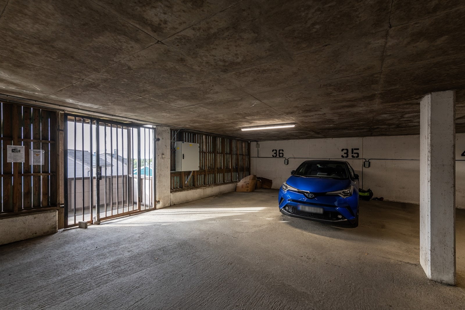 Liten feil her, det medfølger parkeringsplass nr 39 i felles parkeringsanlegg Galleribilde
