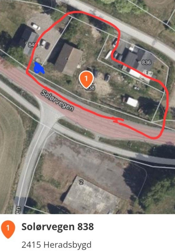 Offentlig vann/kloakk merket med farge. Galleribilde