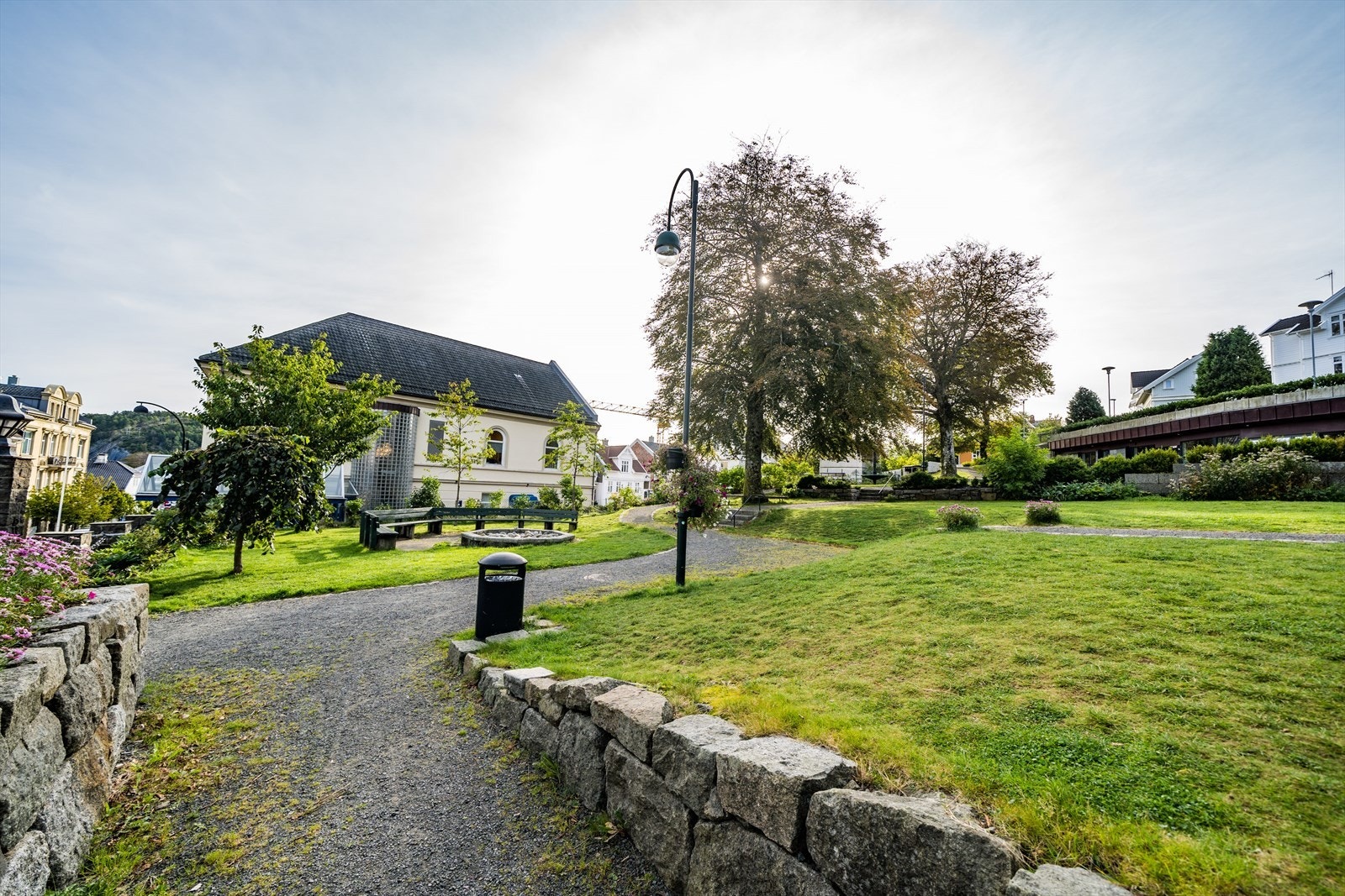 Byparken en kort spaserstur unna. Galleribilde