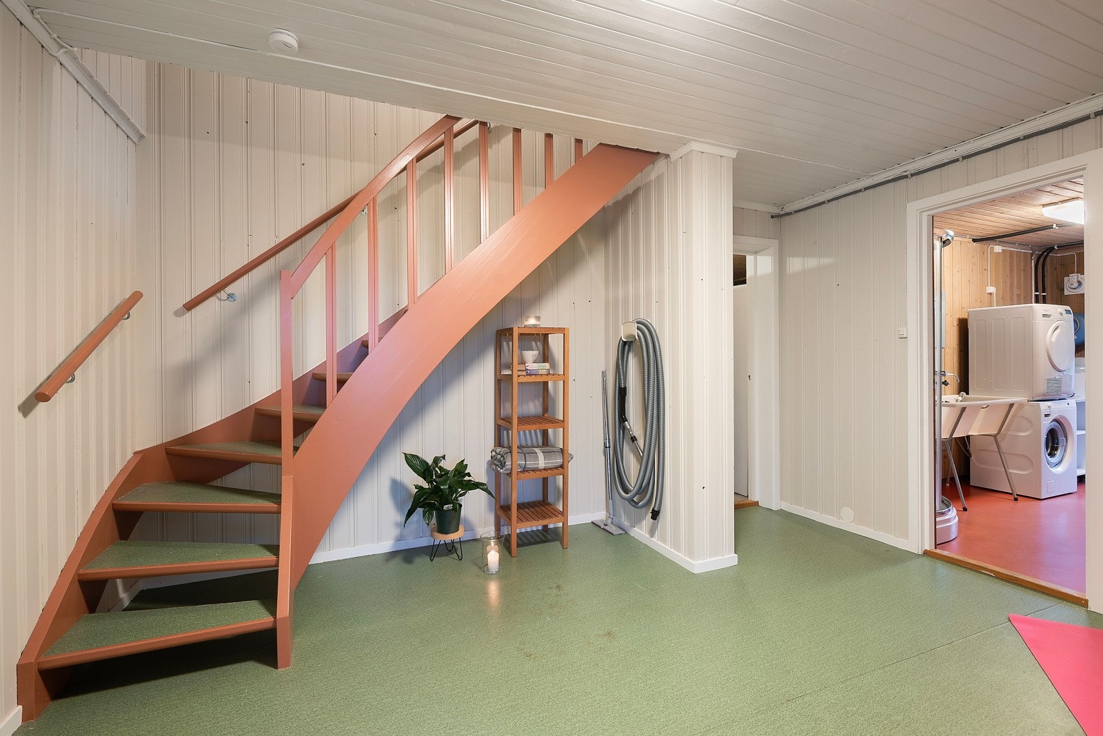 Trapp fra hovedetasjen Galleribilde