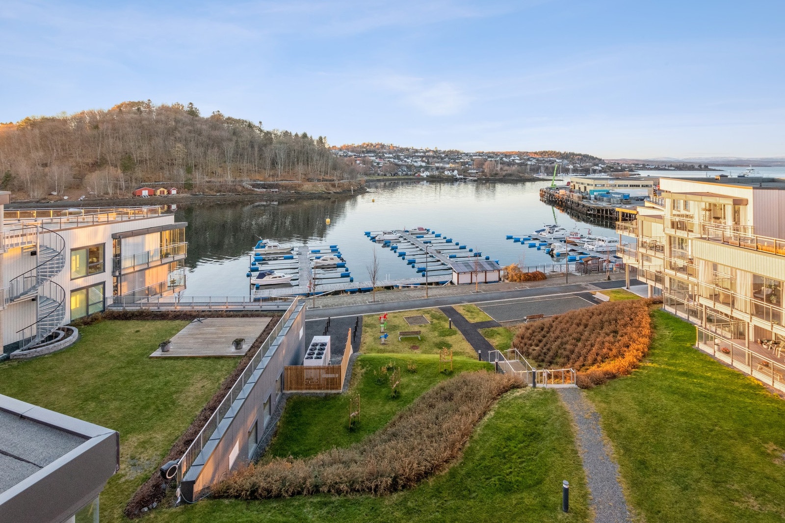 Området er svært sentrumsnært, men ligger i et rolig strøk. Galleribilde