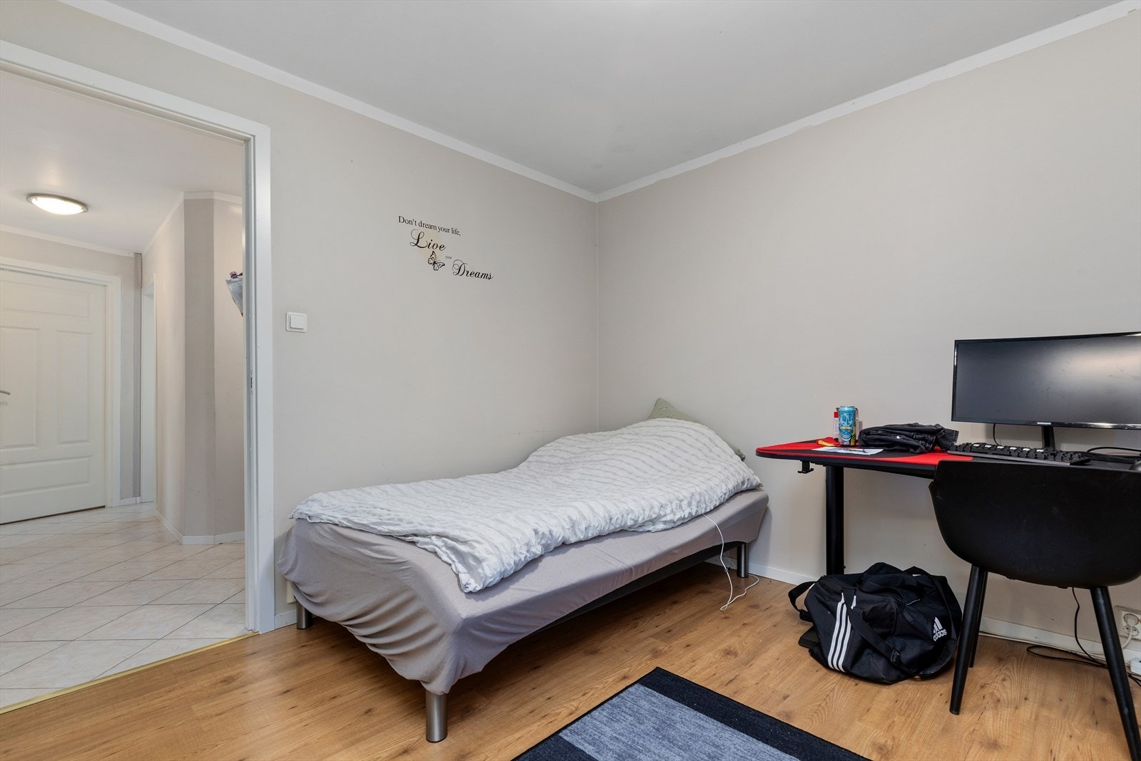 Soverom nr. 1 det er to soverom i denne etasjen Galleribilde