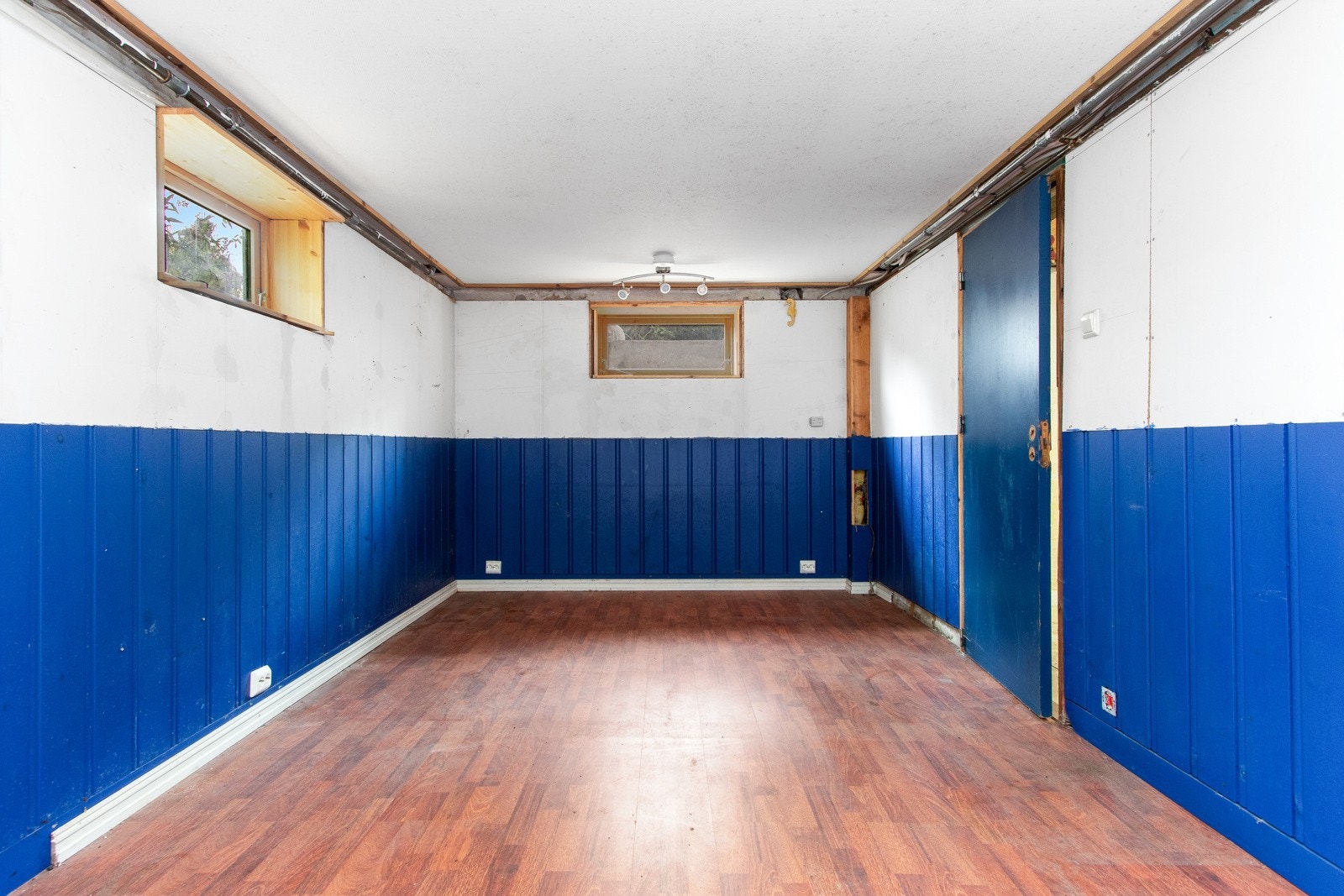 Kjeller er ikke bruksendret og ikke lovlig for varig opphold. Galleribilde