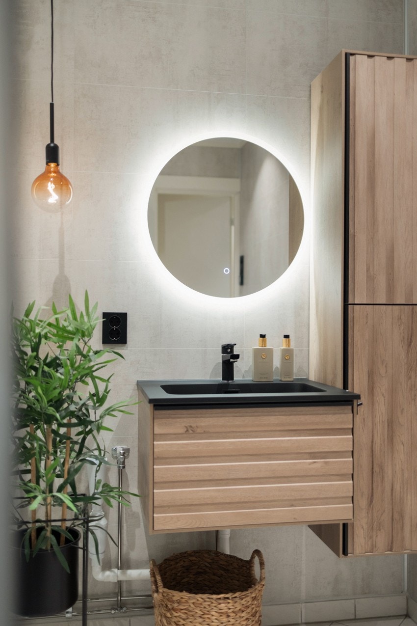 Flott bad med fin moderne innredning gir deg en god start på morgenen. Galleribilde
