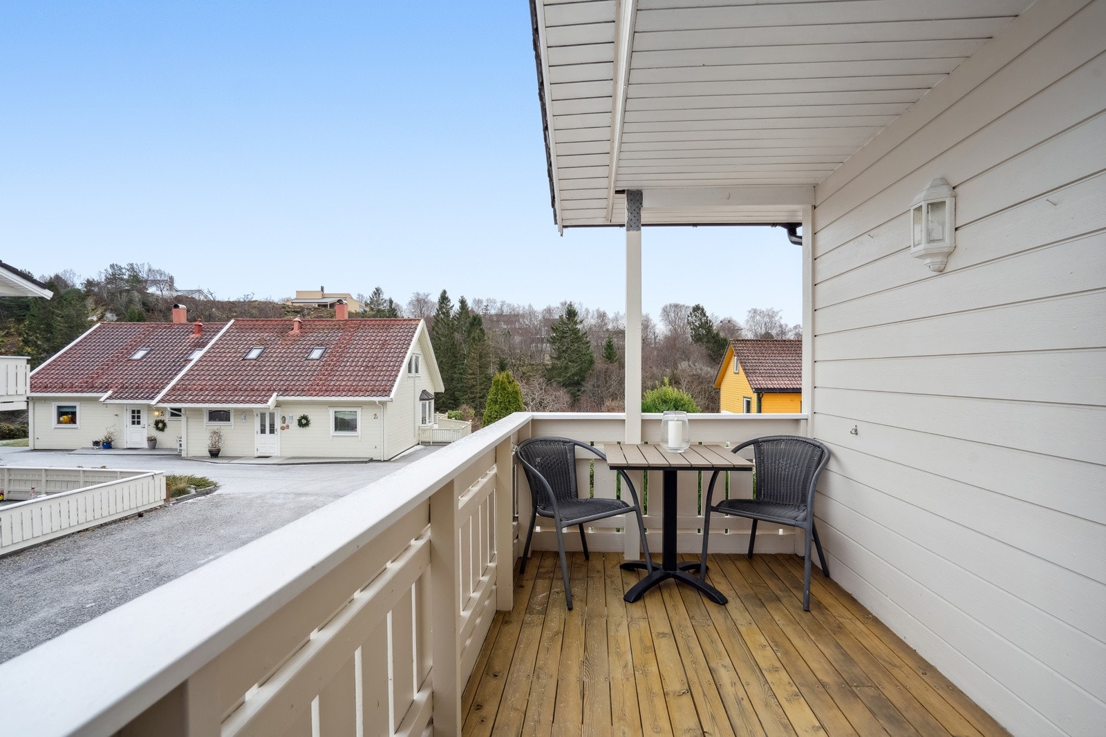 Verandaen kan by på gode sol- og utsiktsforhold. Galleribilde