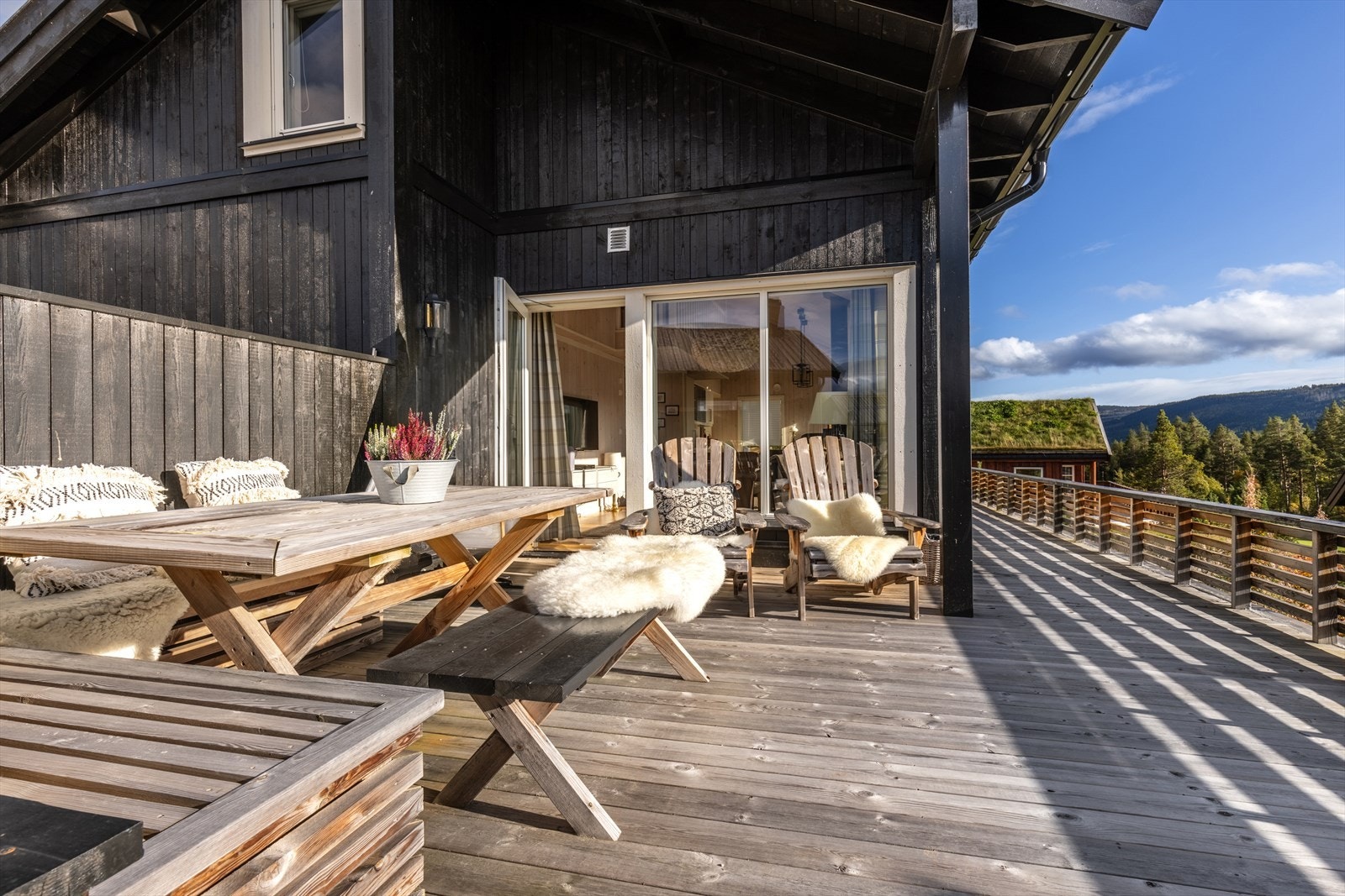 Sorlik, lun terrasse på ca. 40 kvm. Galleribilde