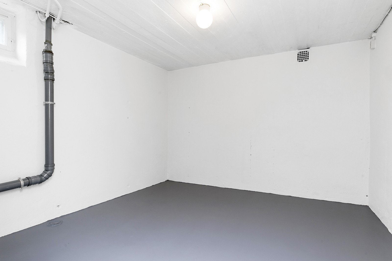 Rom i kjeller Galleribilde
