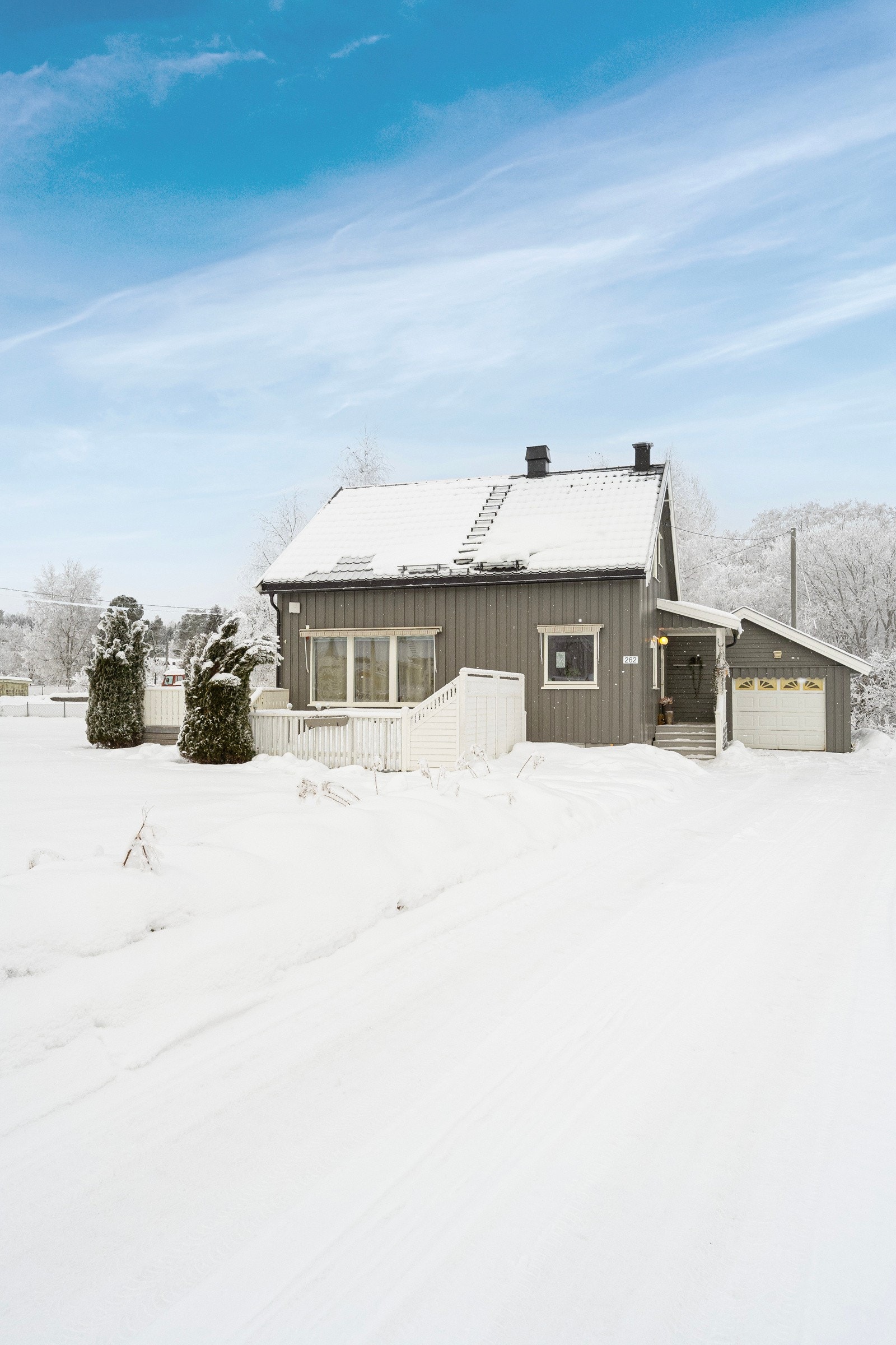Ext_102 Galleribilde