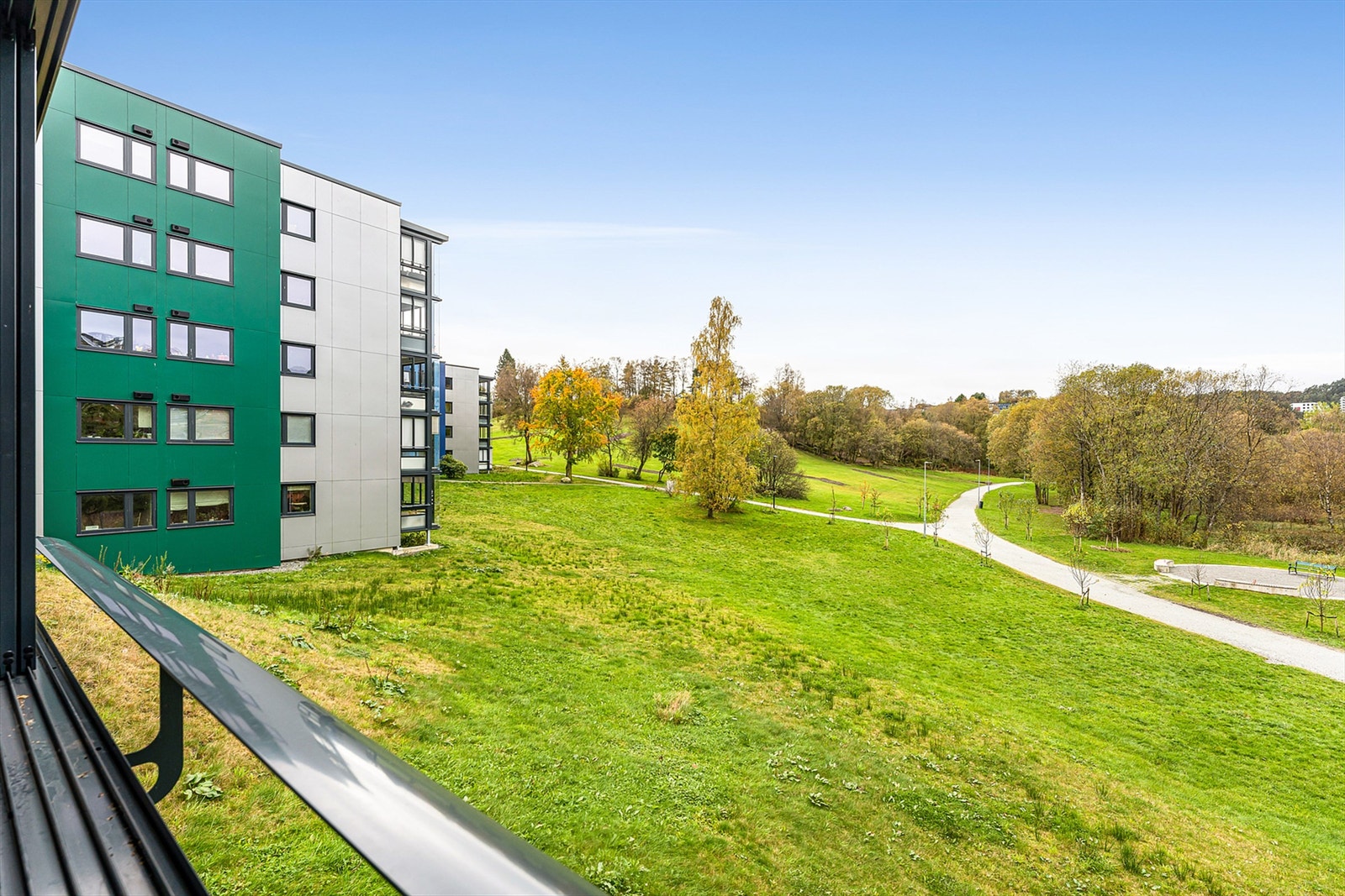 - Utsikt fra balkongen - Galleribilde