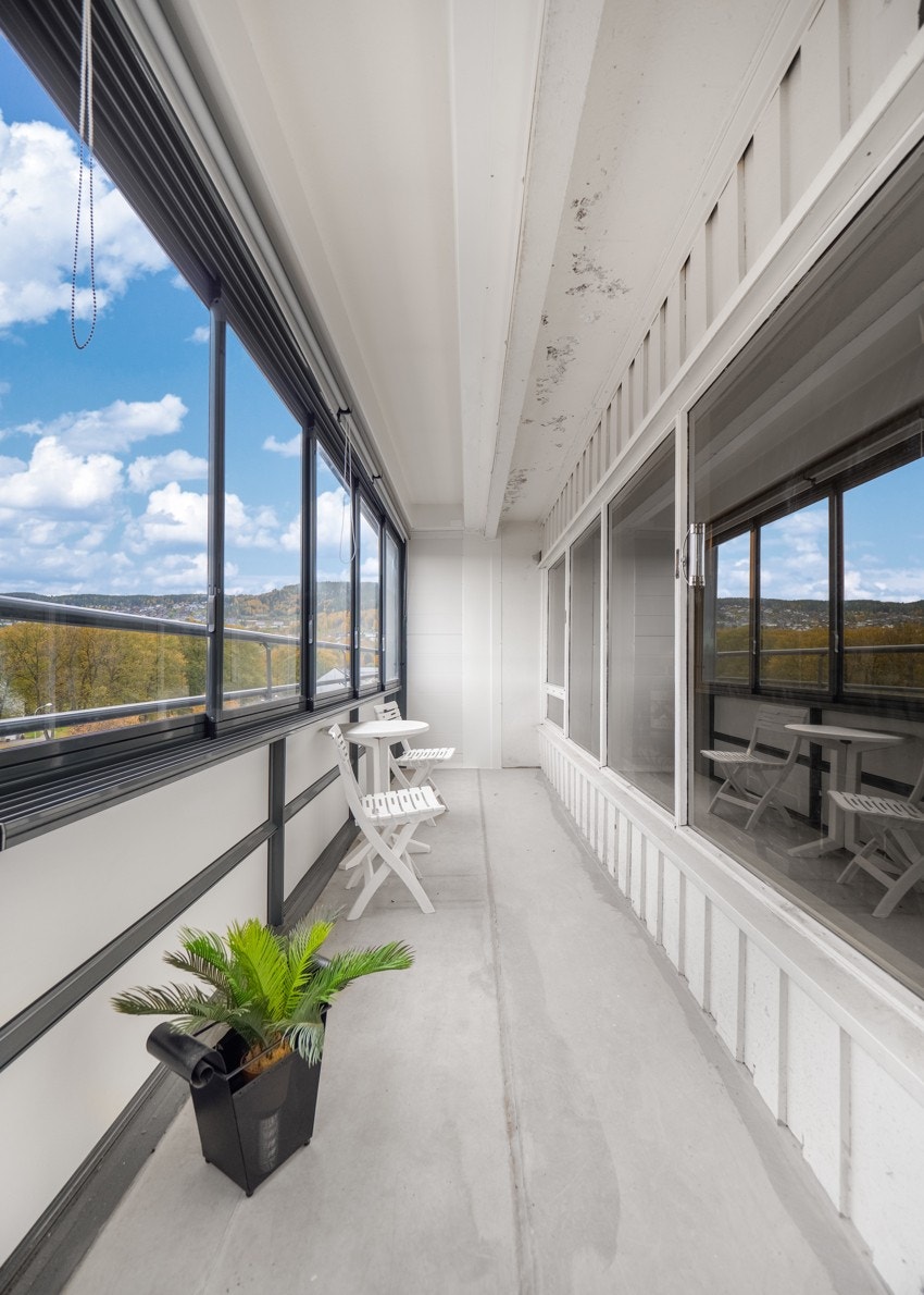 Balkong på ca 14 kvm. Galleribilde