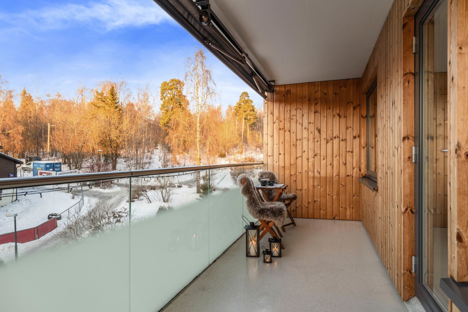 Fasade og balkong renovert i 2019 i regi av borettslaget. Galleribilde