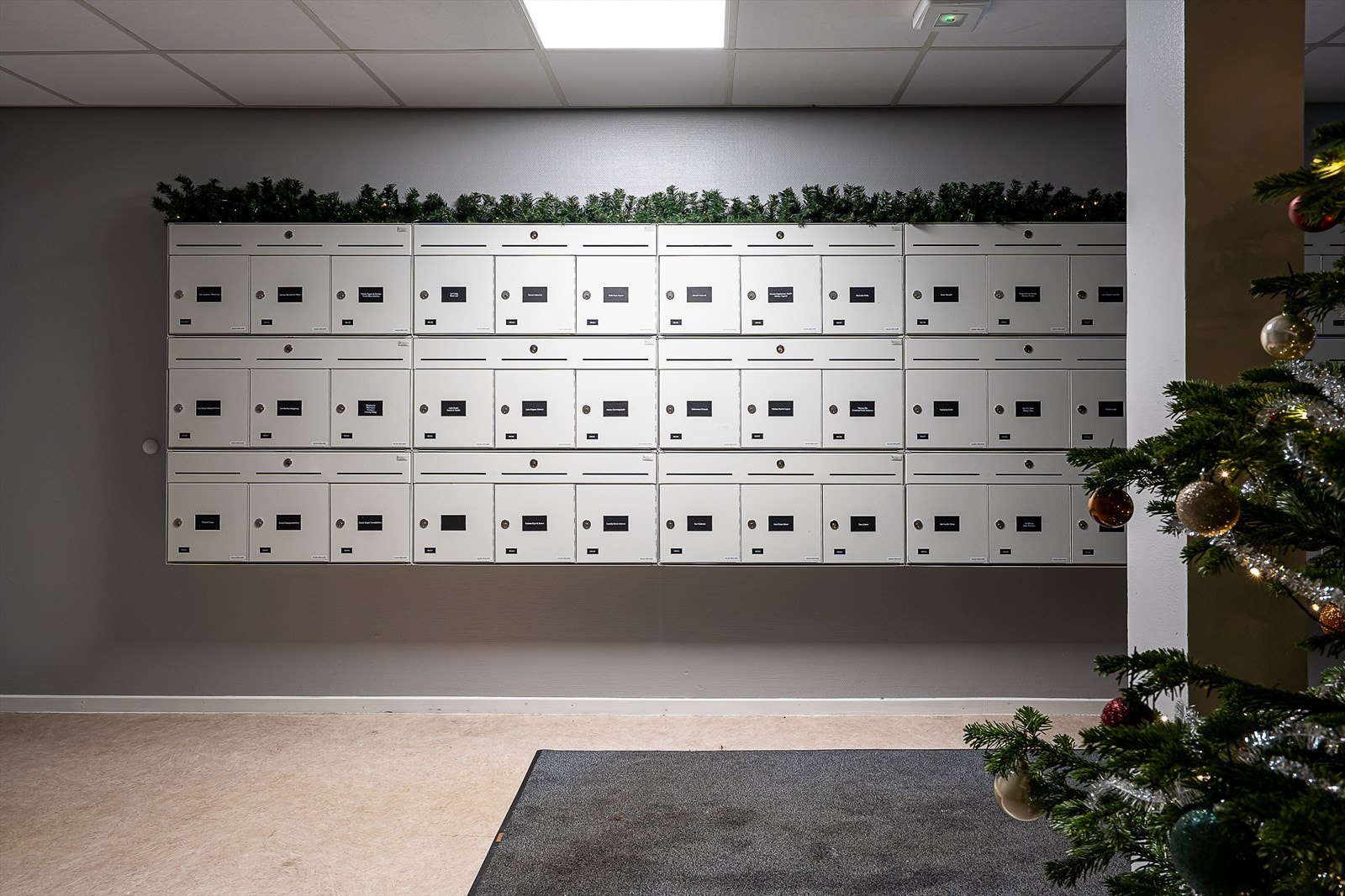 Inngangspartiet til Gunnar Schjelderupsvei 33b. Galleribilde