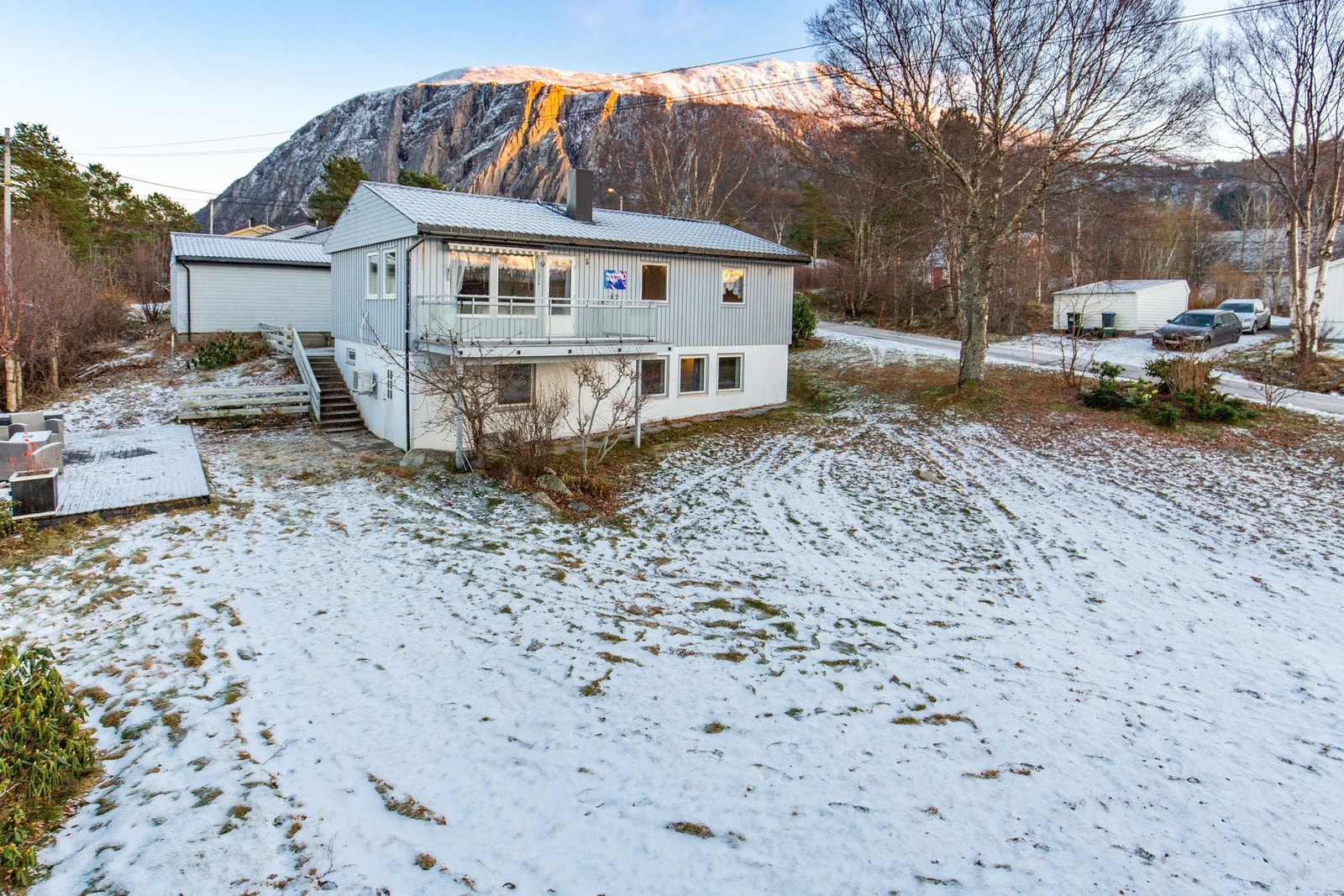 Tomten er på over 1 mål Galleribilde
