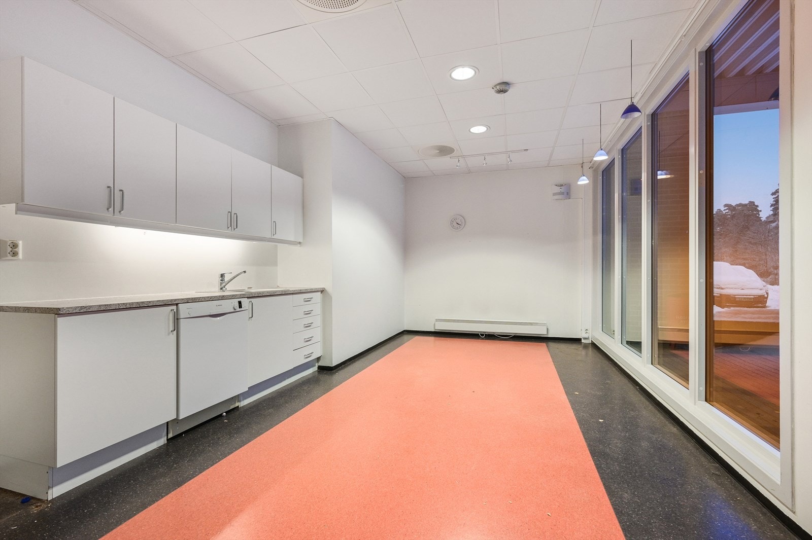Kjøkken/sosial sone - 2 Galleribilde
