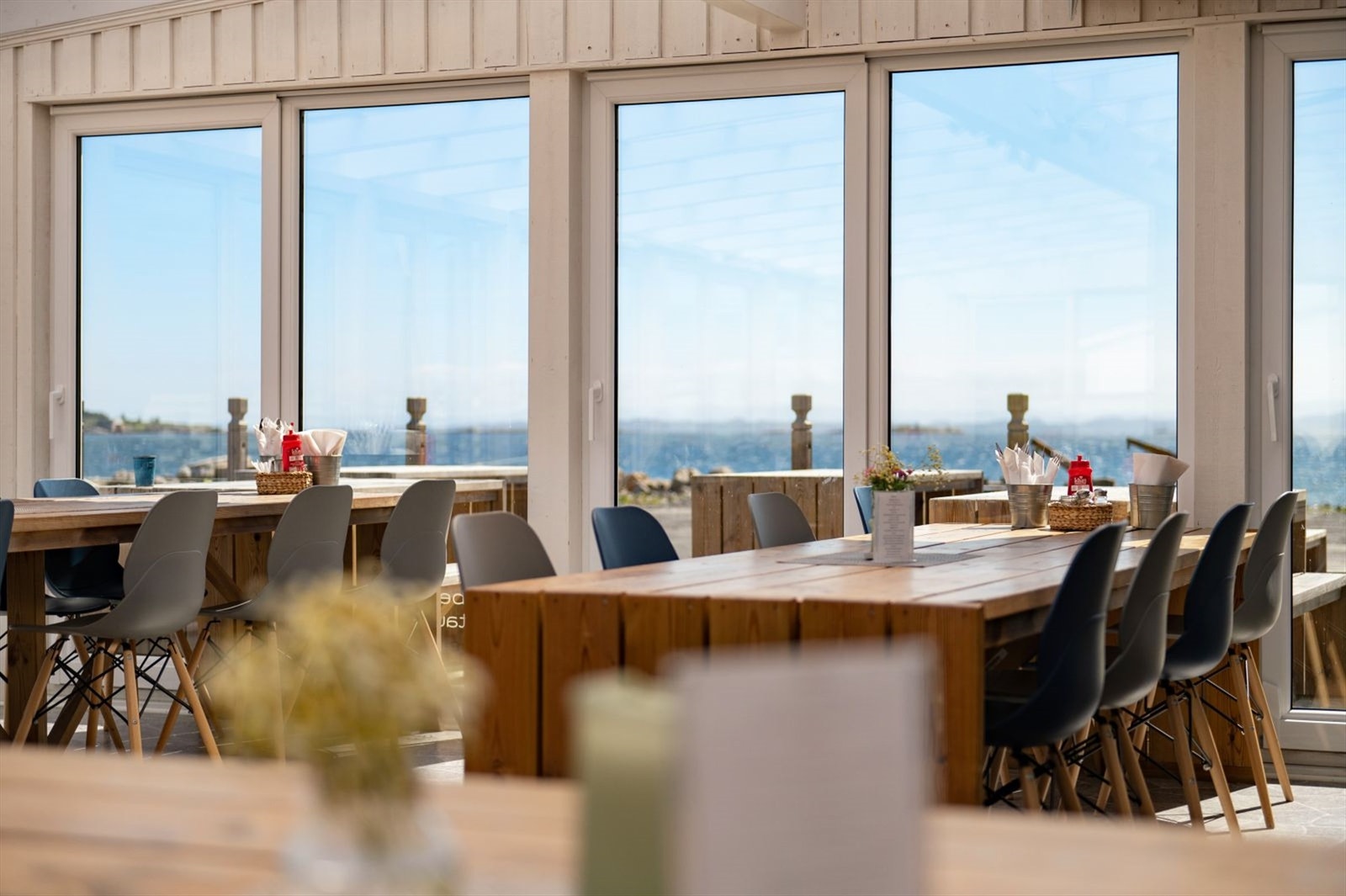 Hyggelige omgivelser tett på havet. Galleribilde