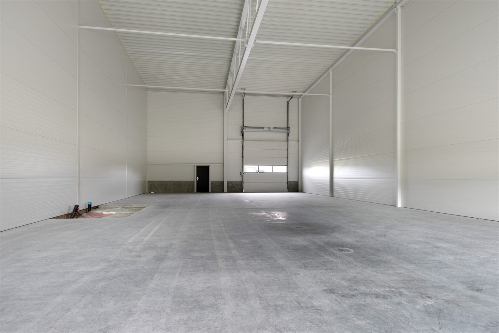 God takhøyde med stor lagerkapasitet Galleribilde