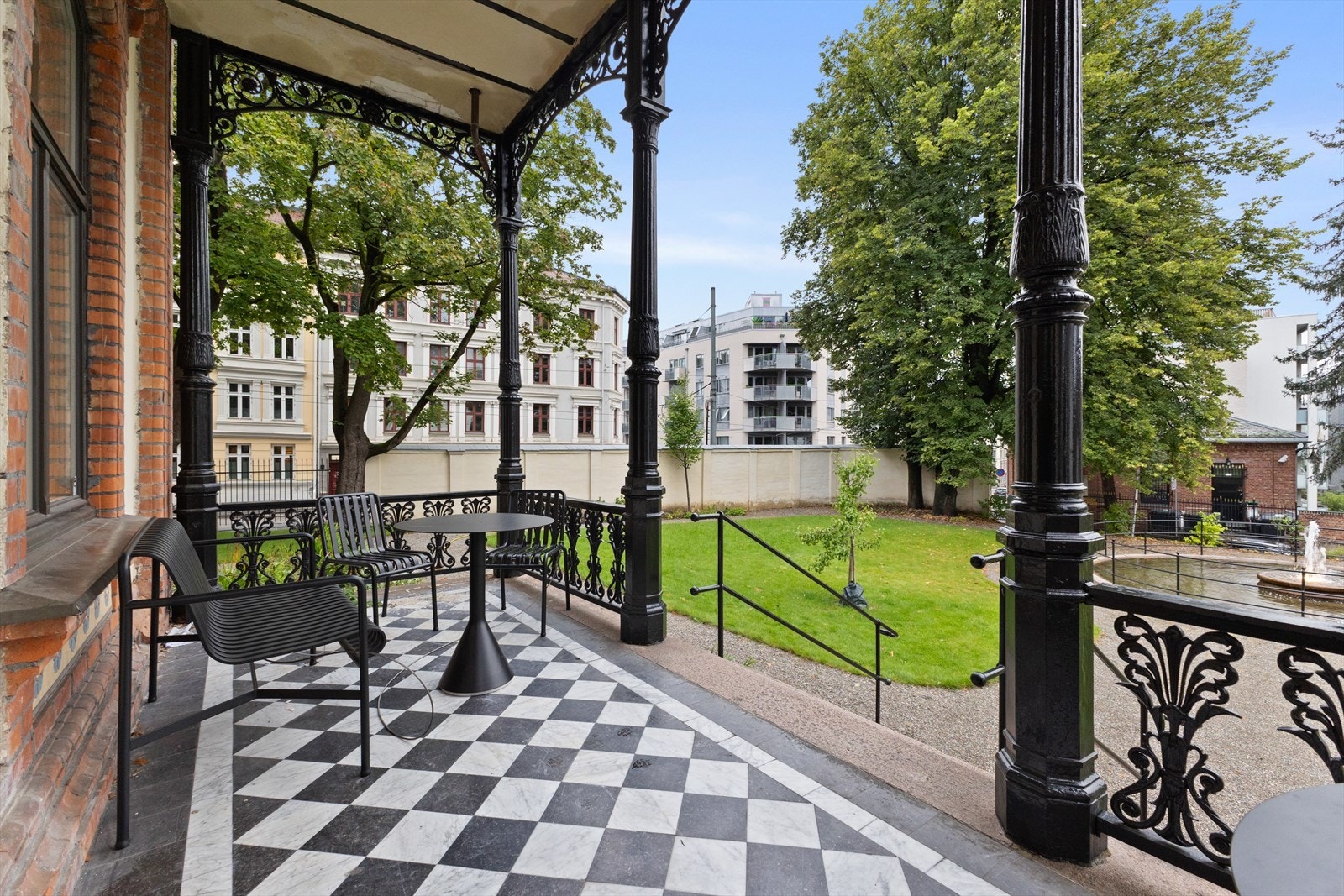 Terrasse 1. etg. Hovedhuset Galleribilde