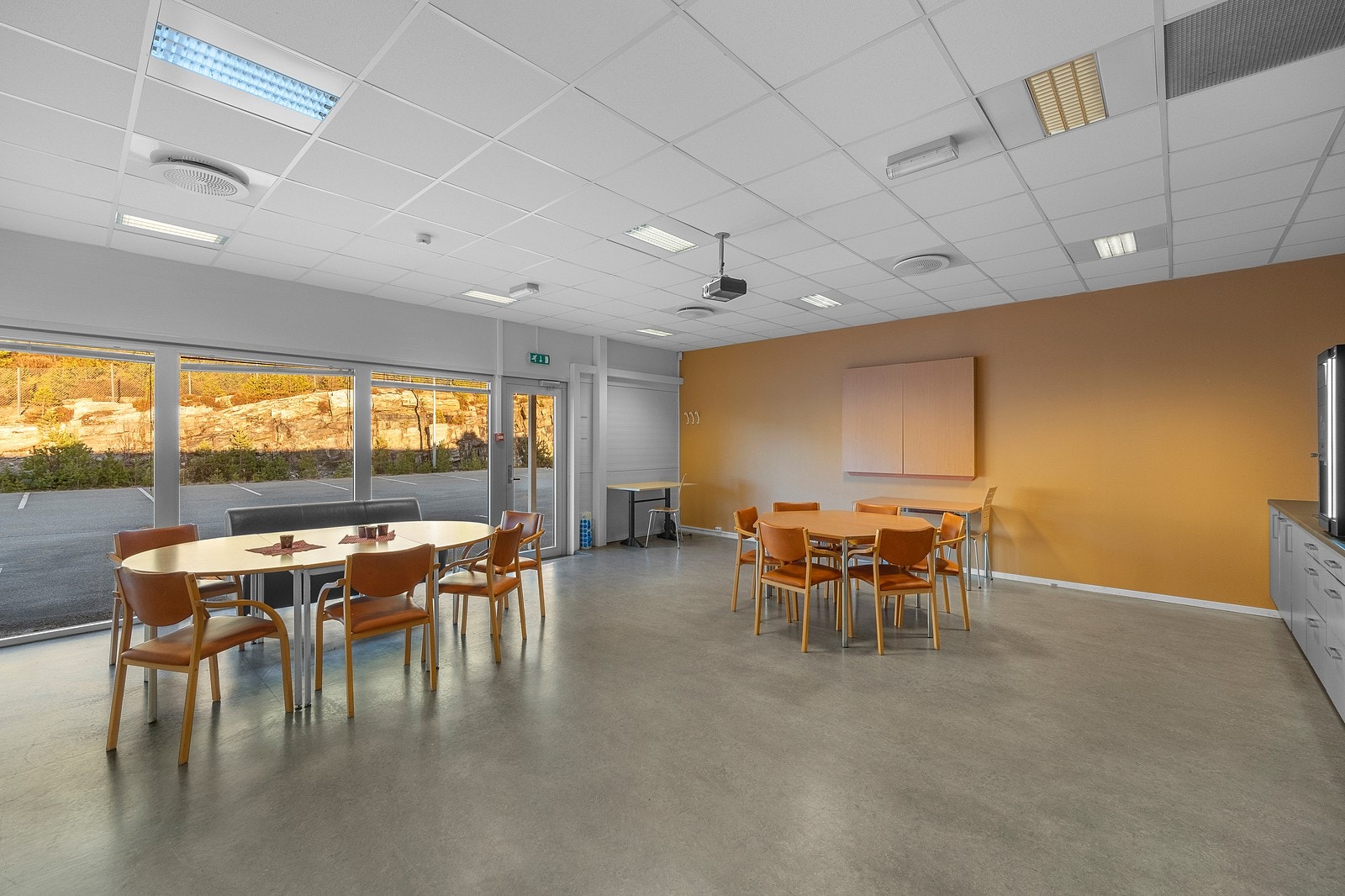 Kantine/kjøkken. Galleribilde