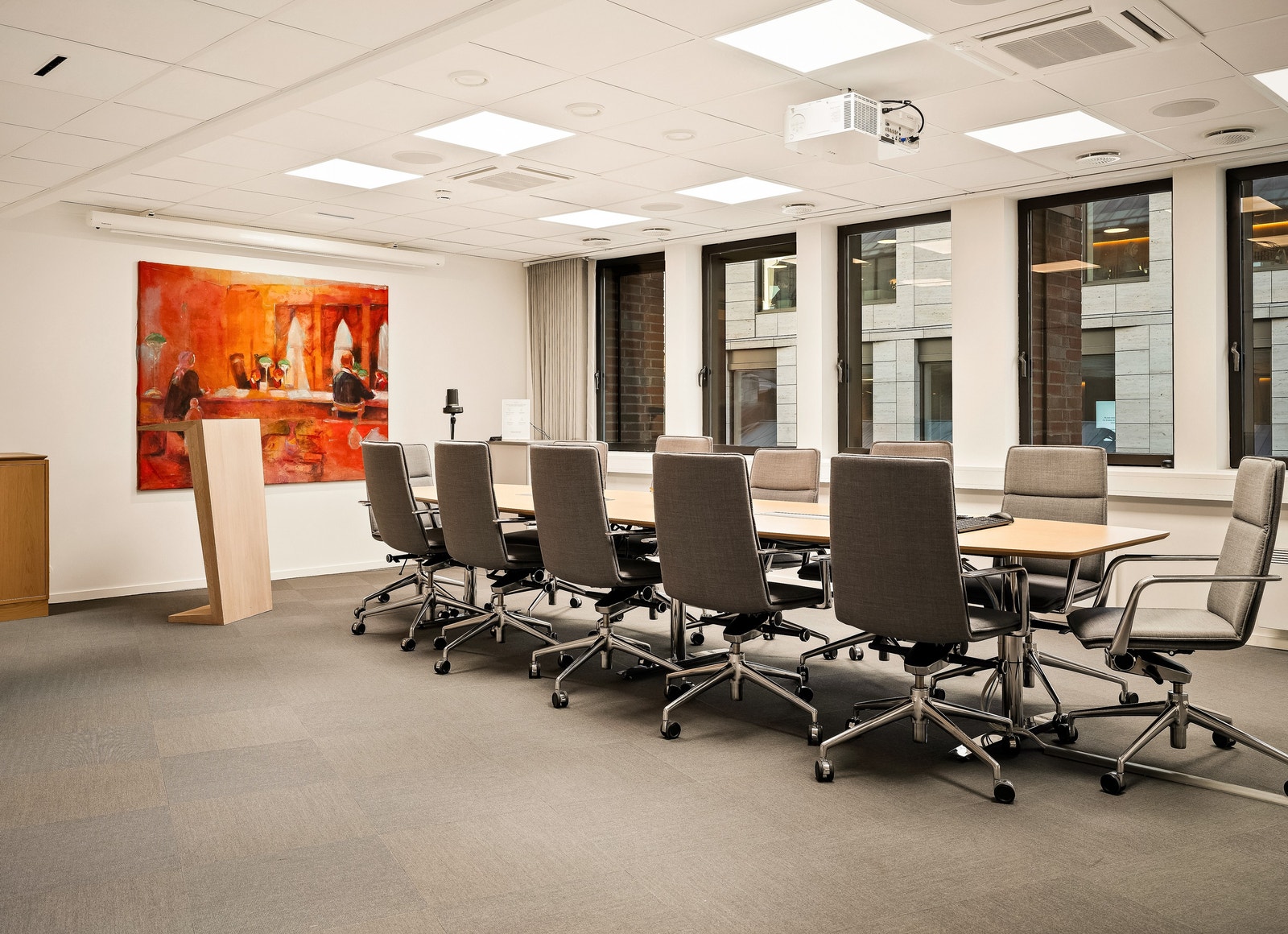 6. etasje inneholder tre store møterom. Galleribilde