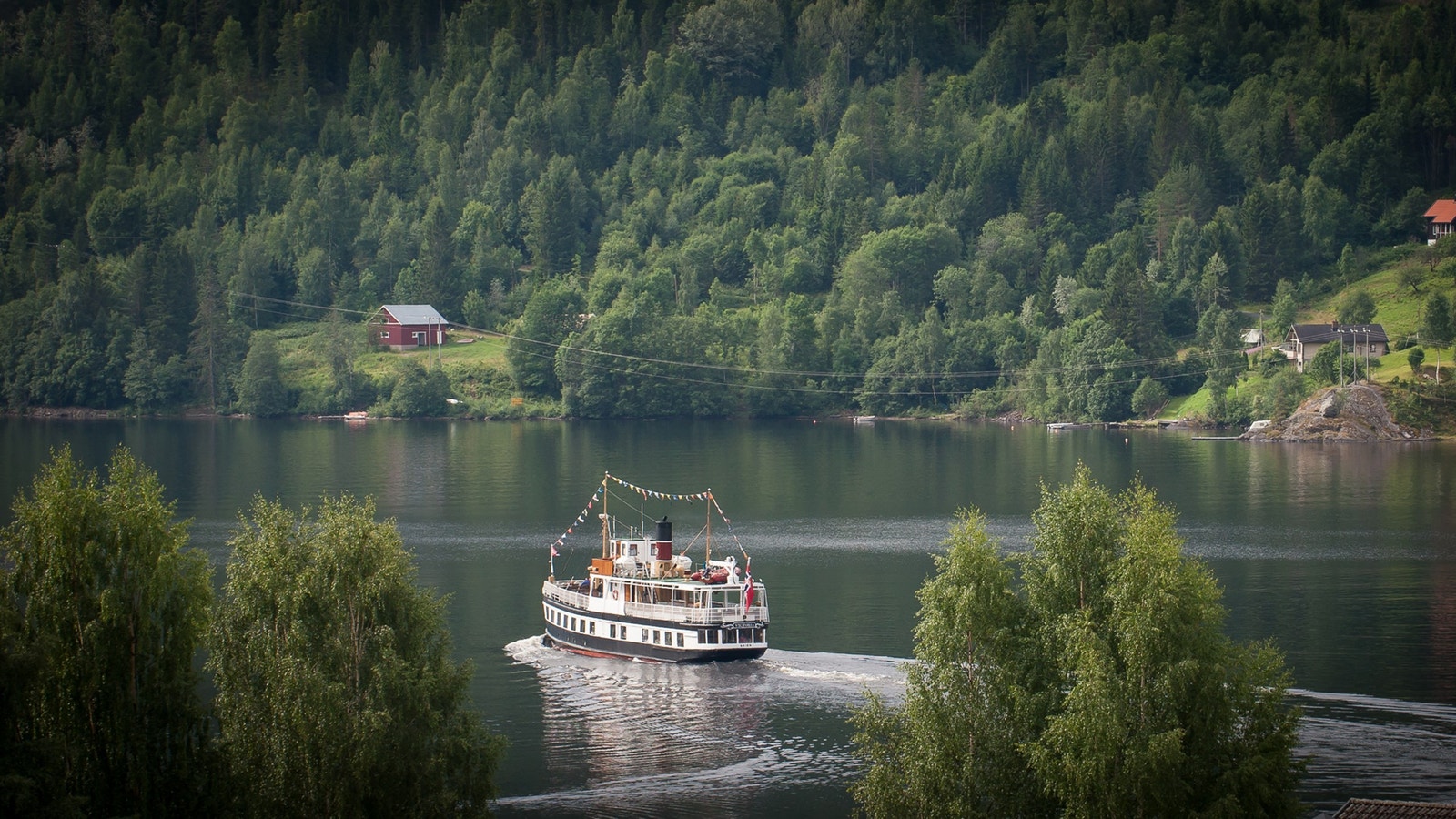 Fin båttur på Treungen Galleribilde