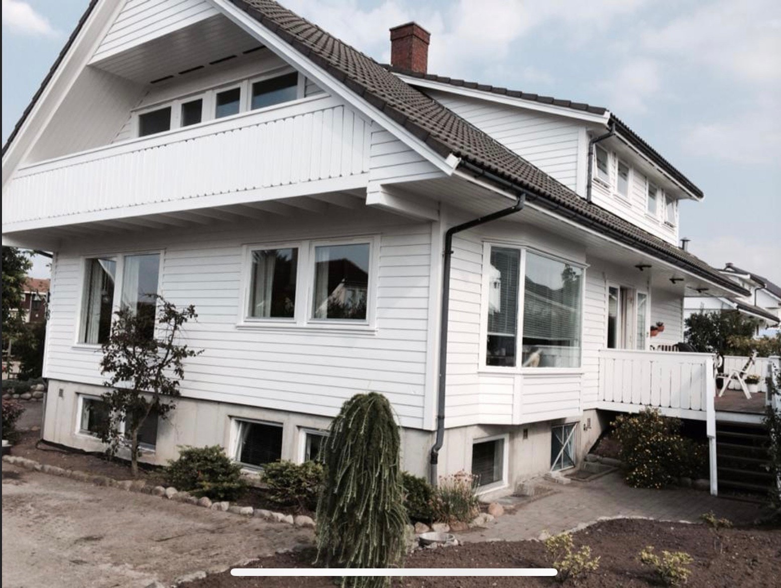 Velholdt og fin bolig sentalt på Tjelta, 5 min til Sola, 7 min til Forus og Sandnes Galleribilde
