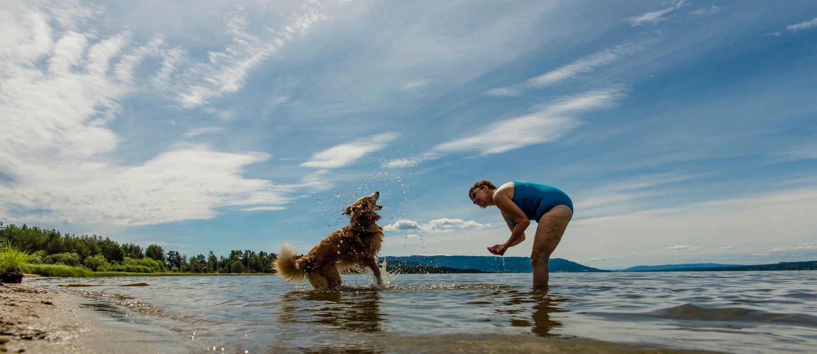Steinsfjorden og Tyrifjorden med fantastiske badestrender Galleribilde