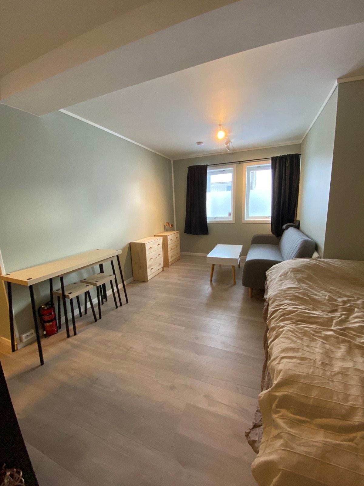 Godt lysinnslipp fra vinduene Galleribilde