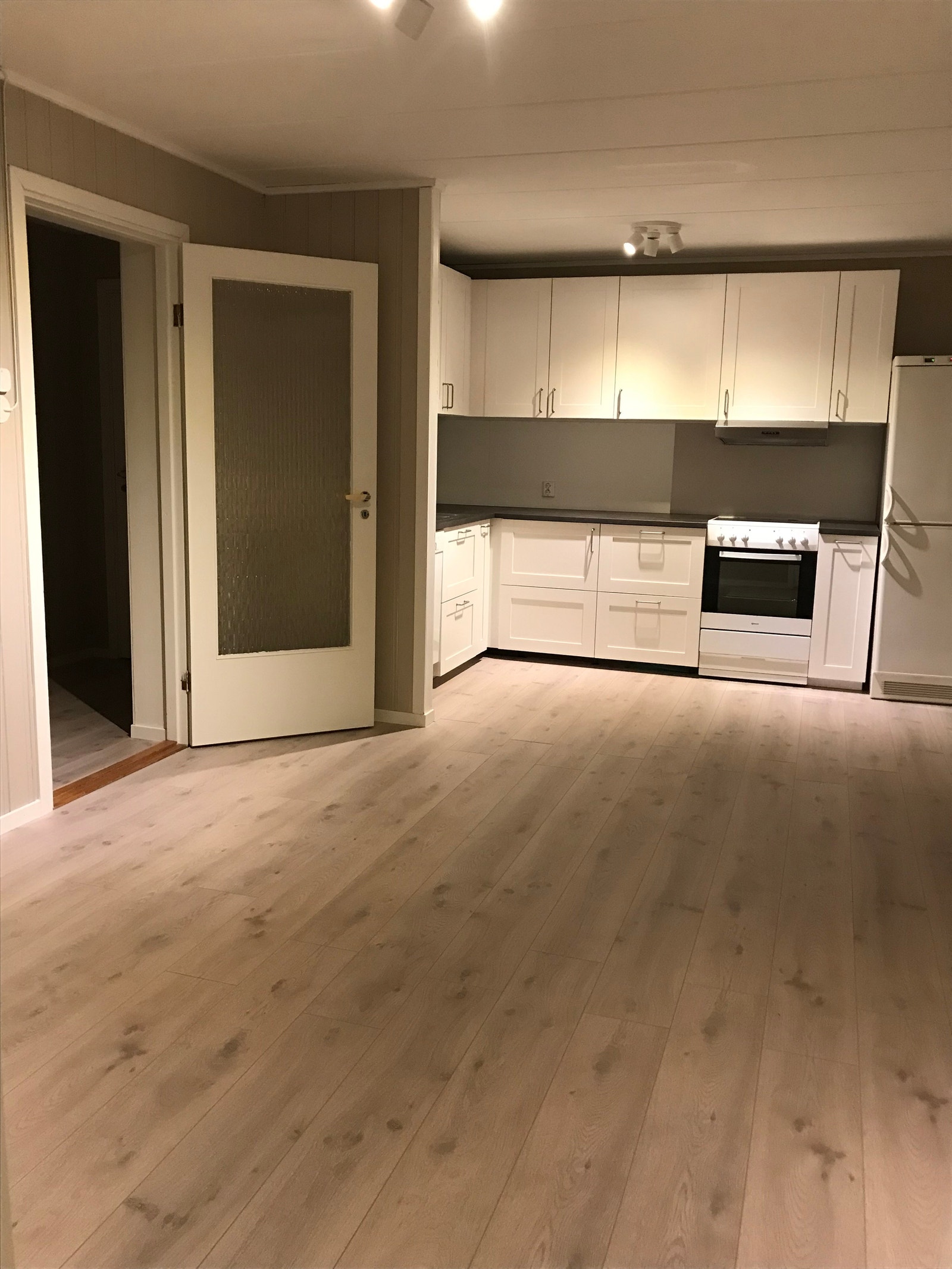 Kjøkkendel Galleribilde