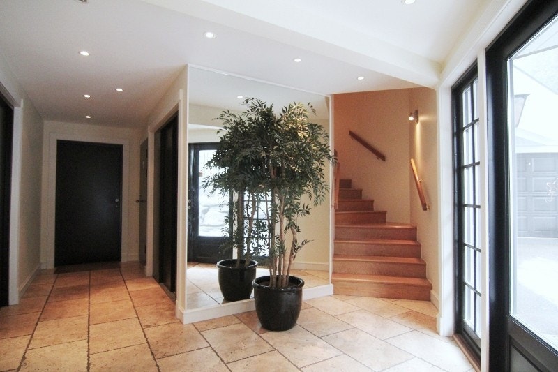 Inngangsparti nede i sokkeletasje Galleribilde