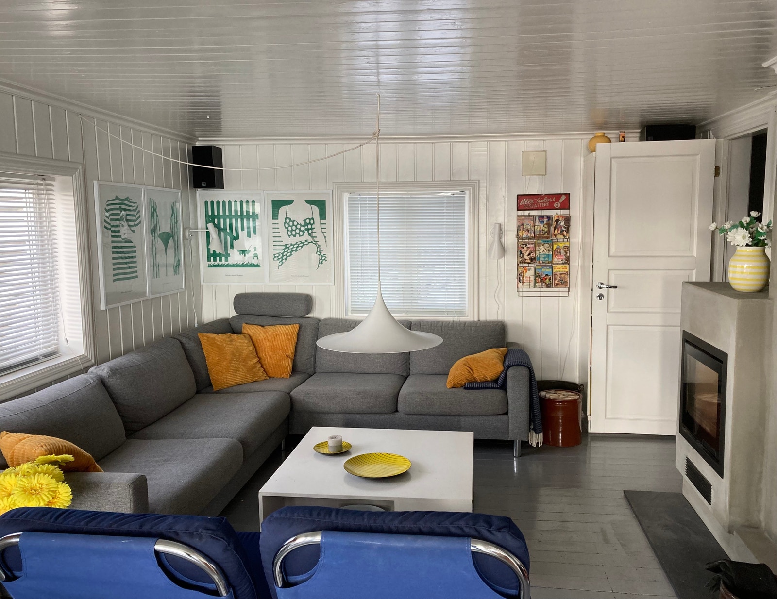 Stue med peisovn Galleribilde