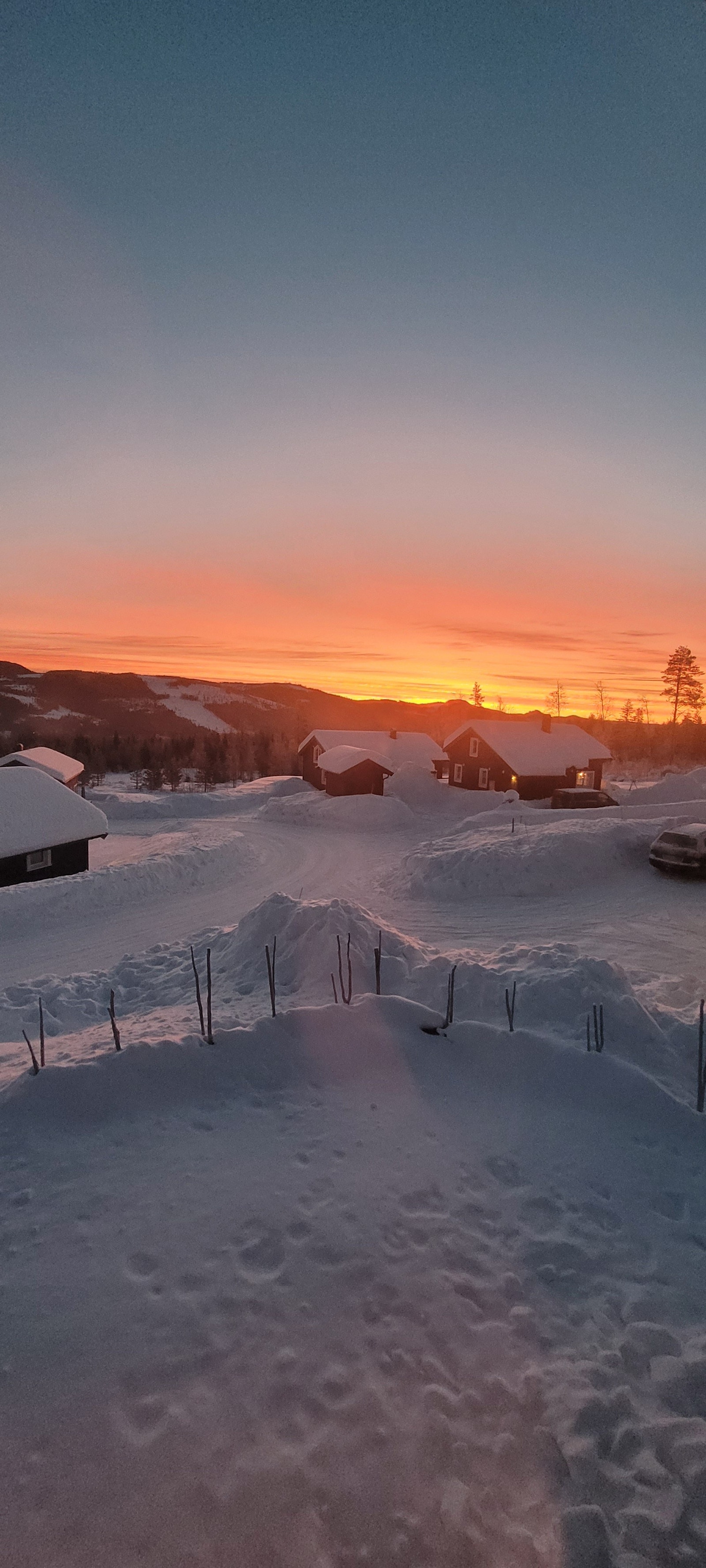 Morgensol - utsikt fra hovedsoverom Galleribilde