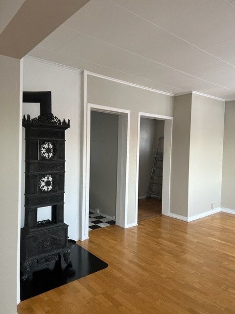 Peis i spisestue i 2 etg. Galleribilde