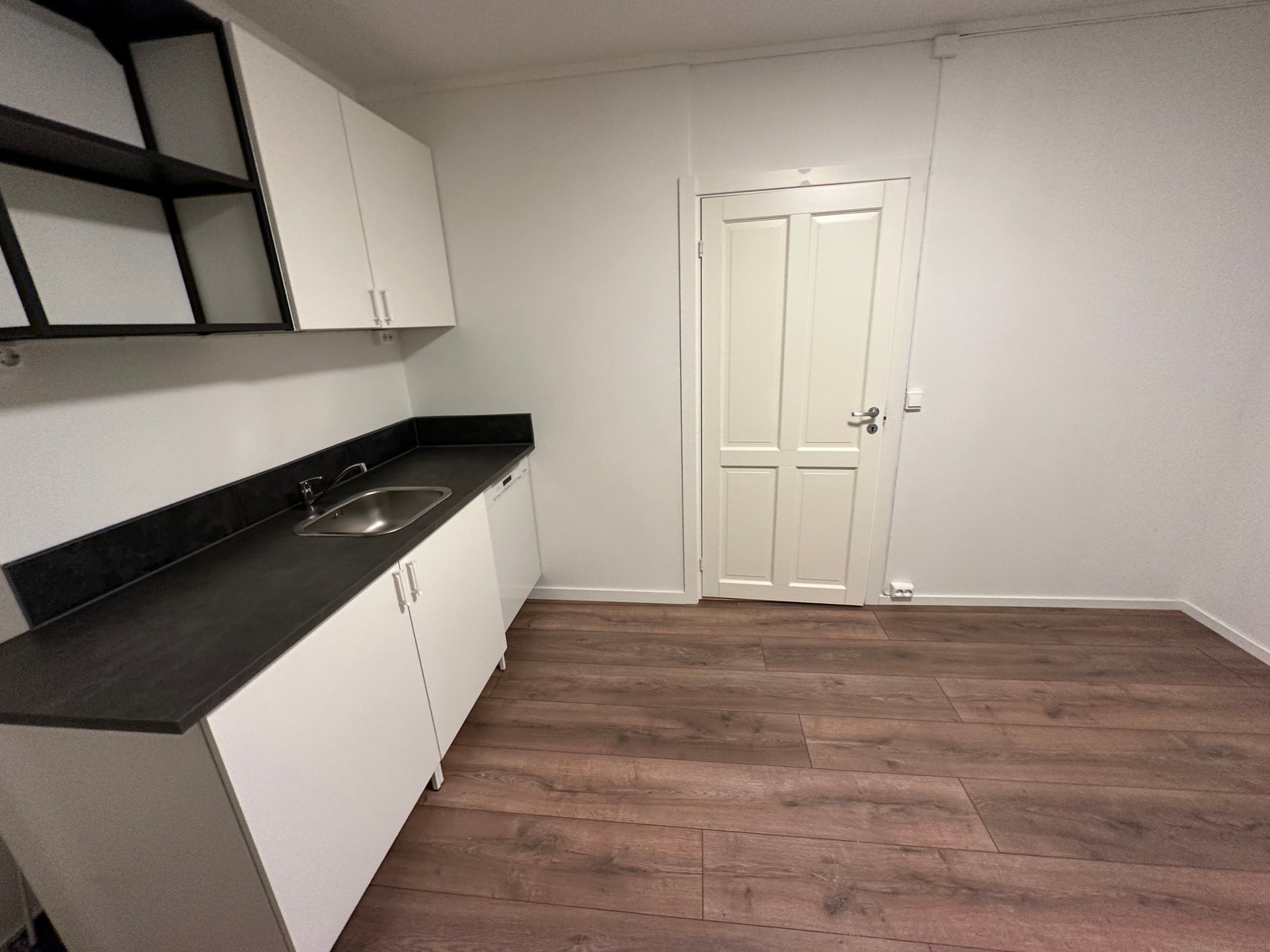 kjøkken helt nytt Galleribilde