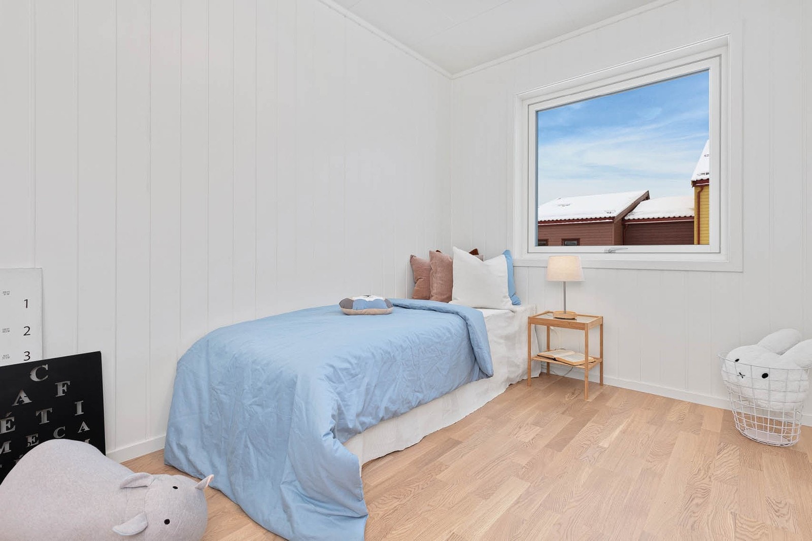 3 soverom totalt i boligen, med mulighet for å gjøre walk-in garderobe til soverom, dersom dette blir fanget opp tidlig nok i prosessen. Foto fra rekkehus type A i byggetrinn 2 Galleribilde