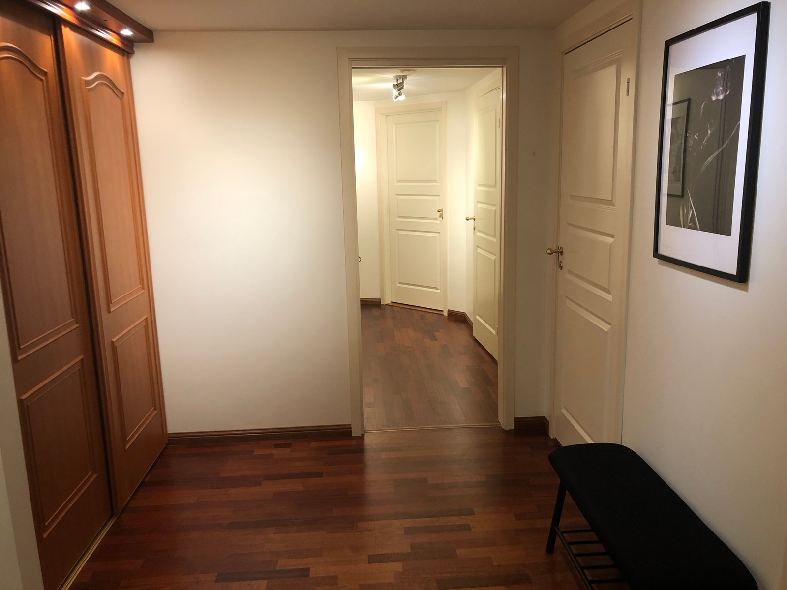 Entre, gang Galleribilde