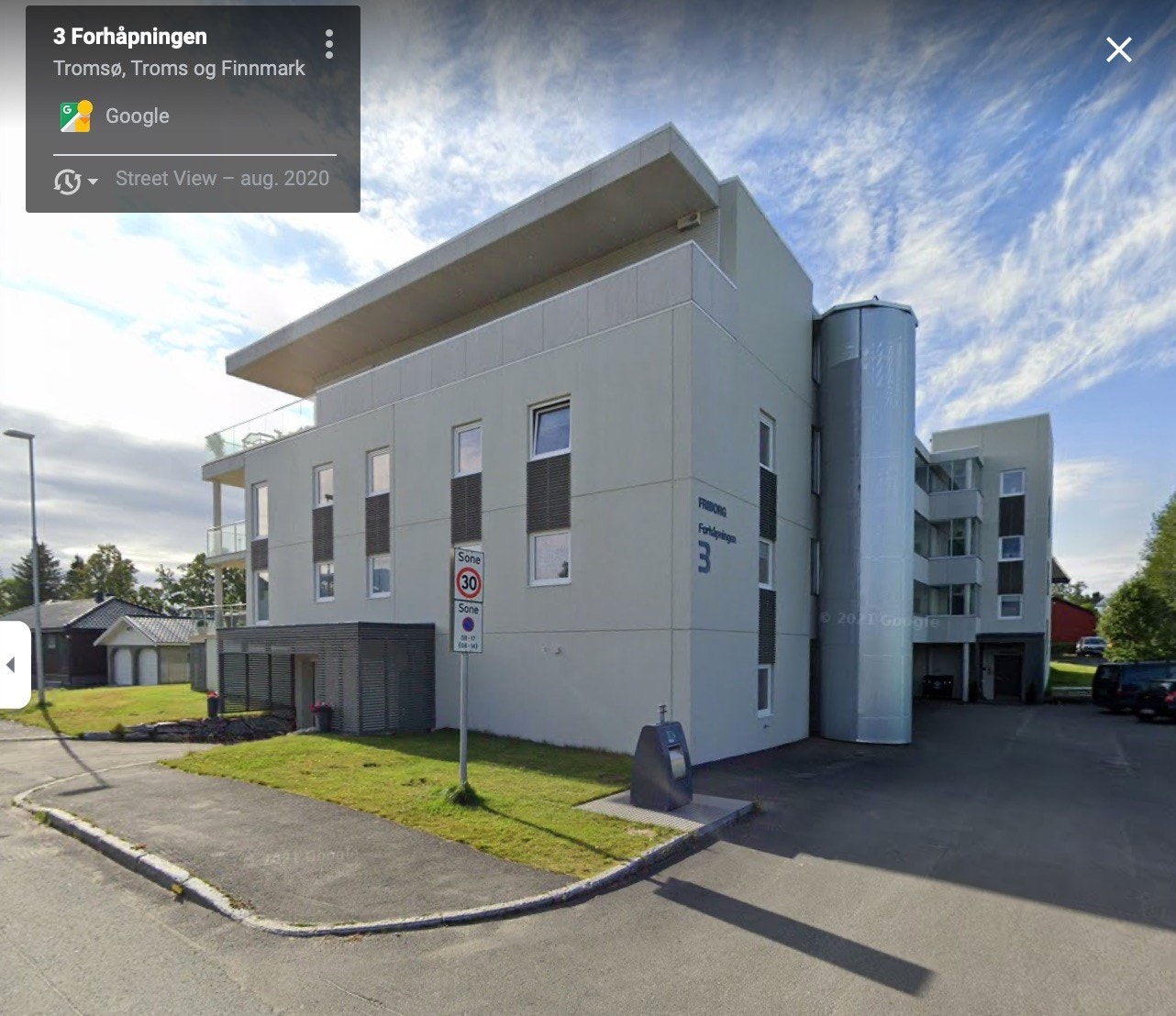 Fasade, inngangsparti Galleribilde