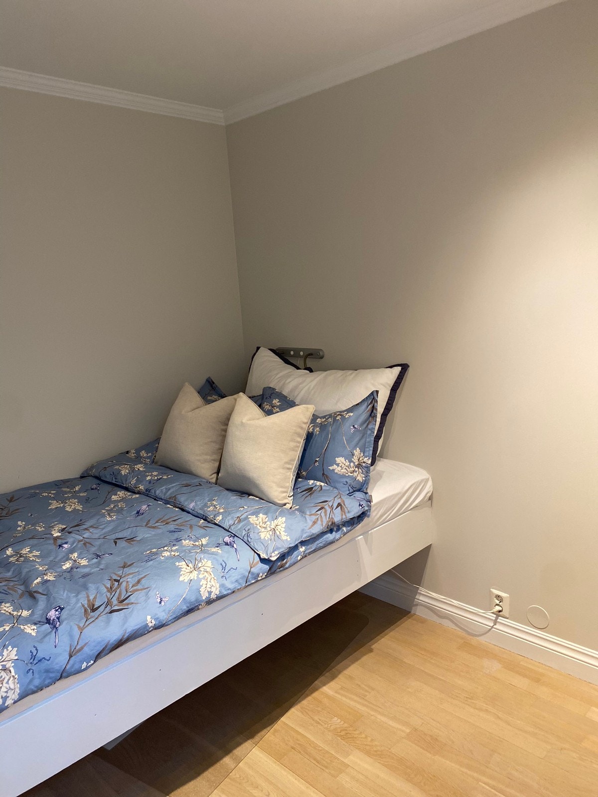 Sovealkove - Plassbygget seng Galleribilde